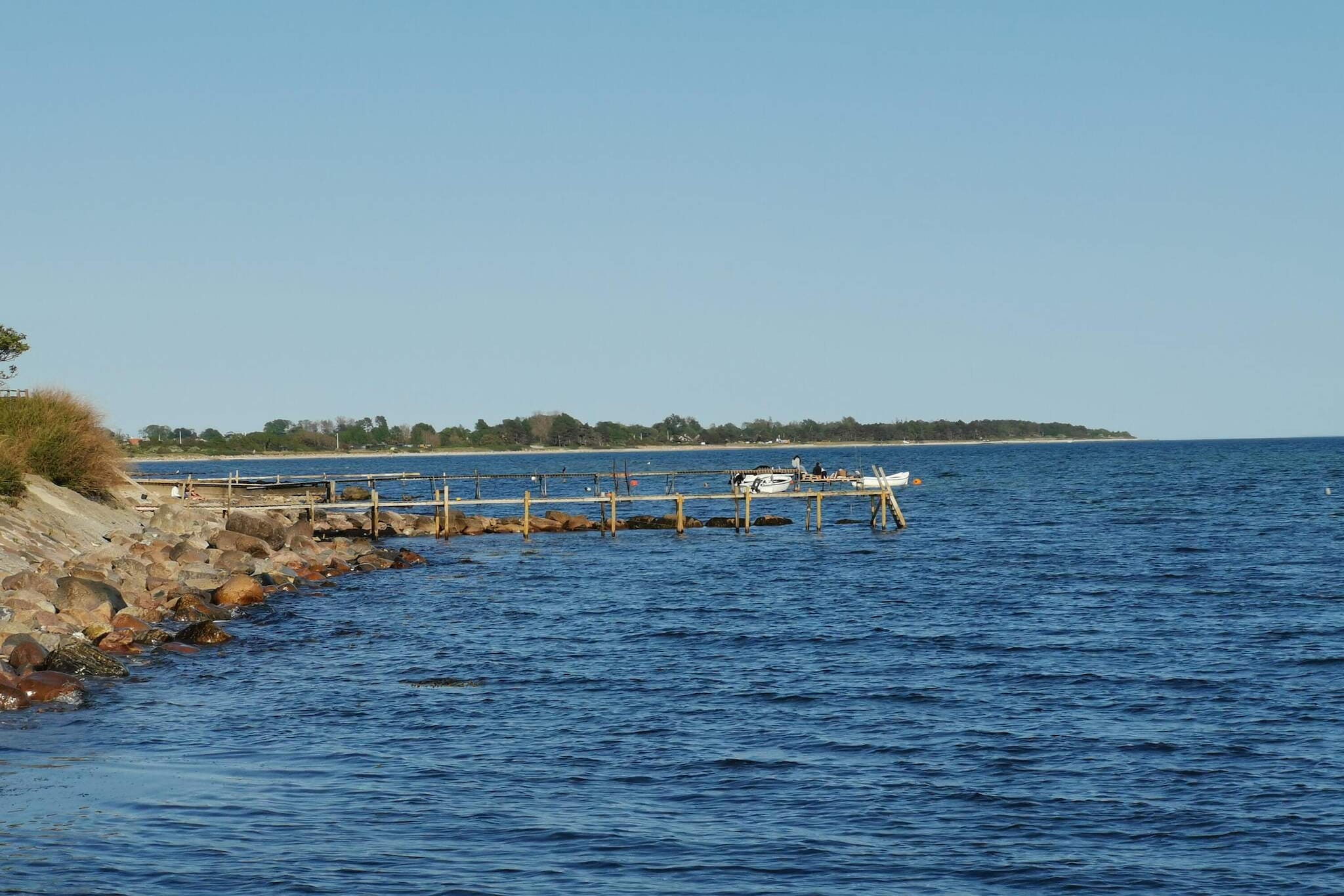 Luxuriöses Pool-Refugium in Kegnaes - Wasserblick