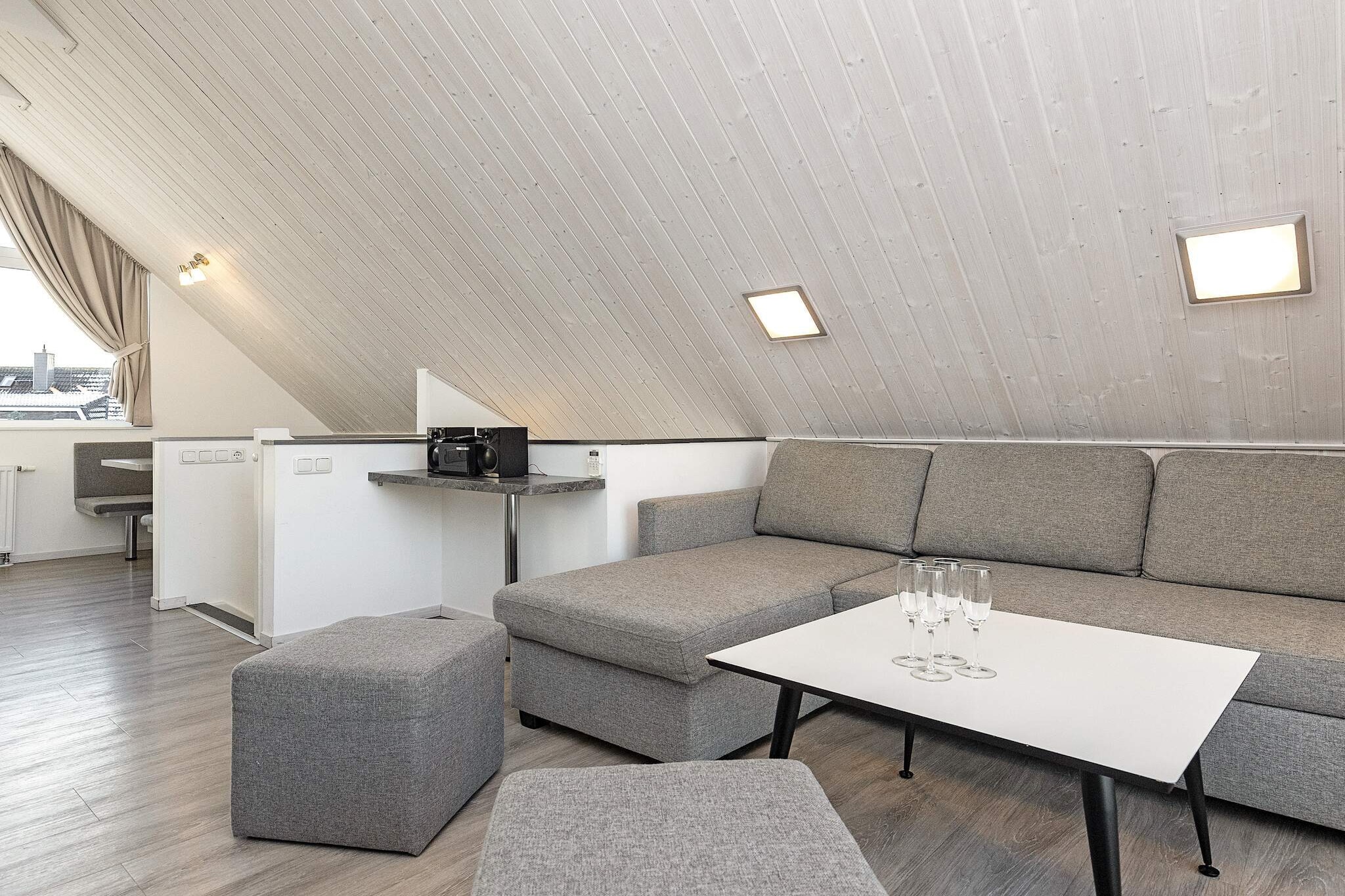 MERKUR 35+33 S DHH 2.+3. RH. - Intérieur
