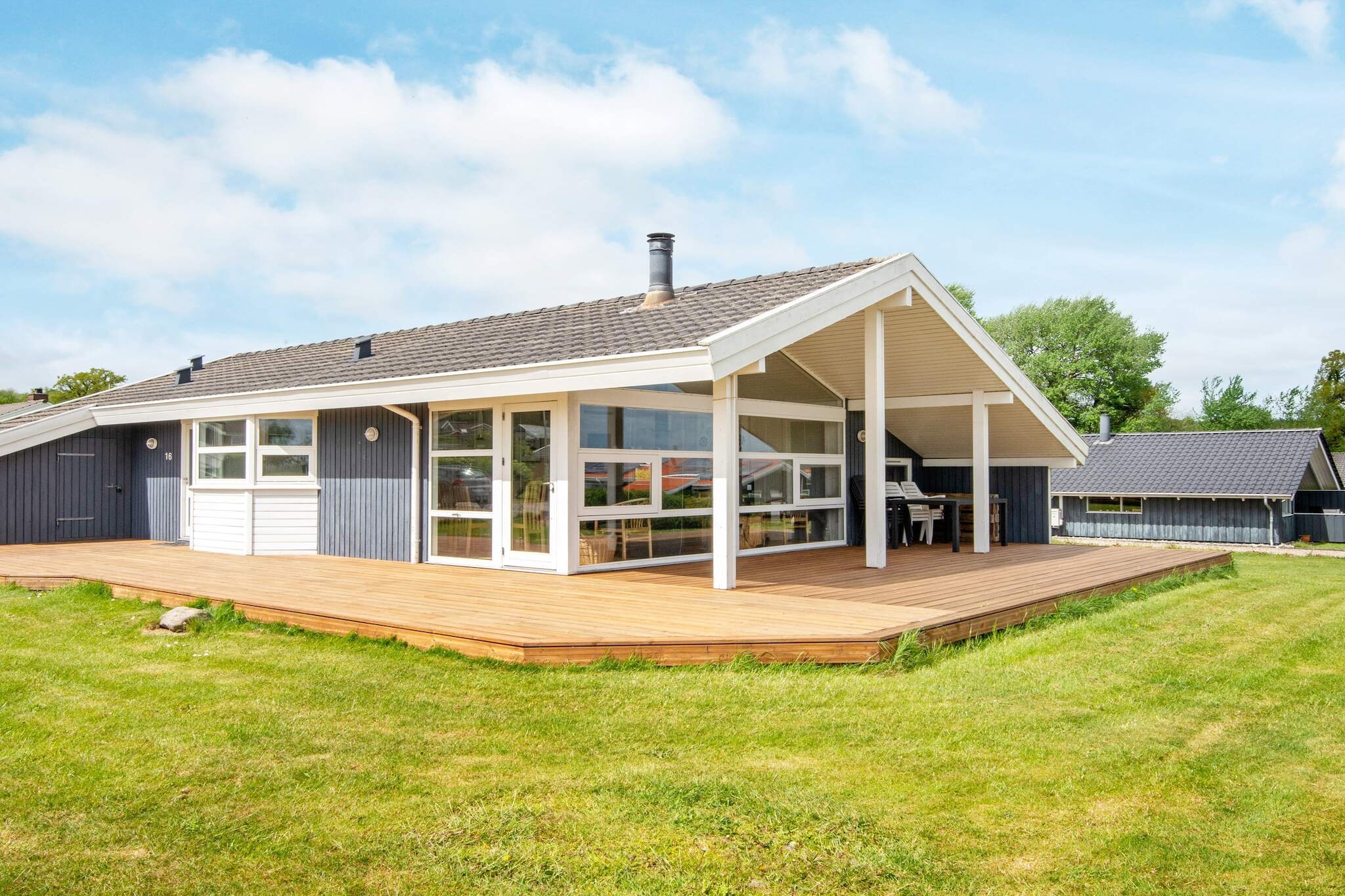 8 Personen Ferienhaus in Sjølund-By Traum