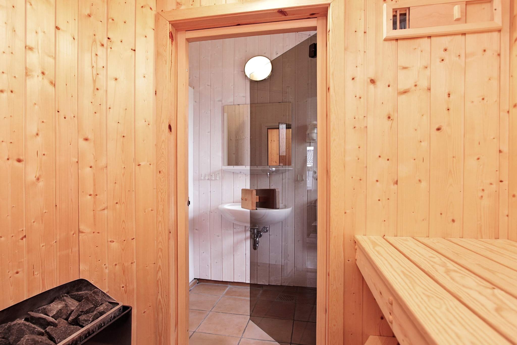 M68 S - Sauna