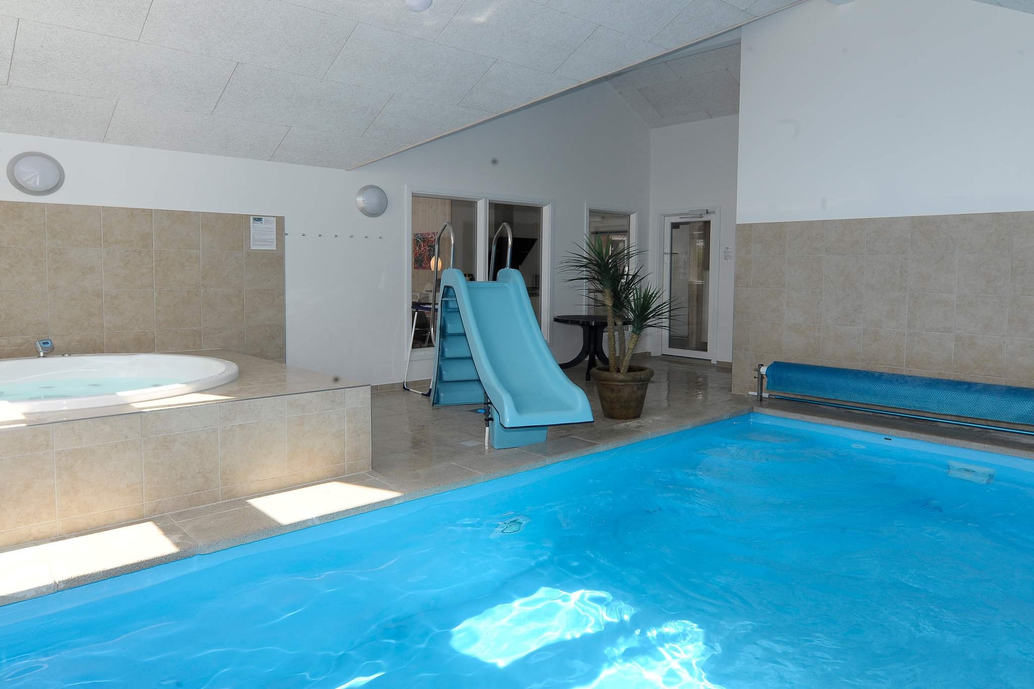 Luxe zwembadresort in Nordborg - Zwembad