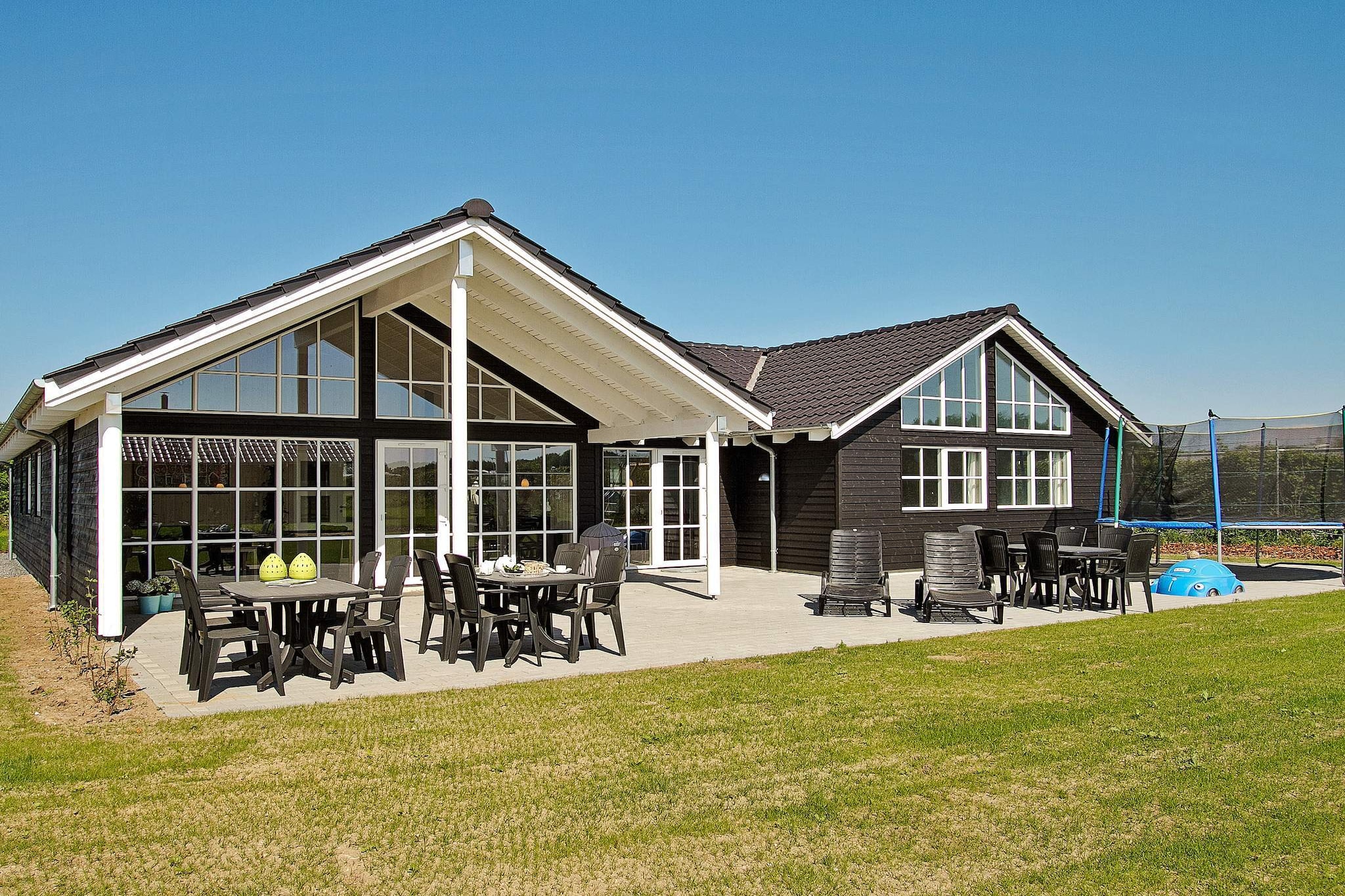 Luxe strandhuis met zwembad