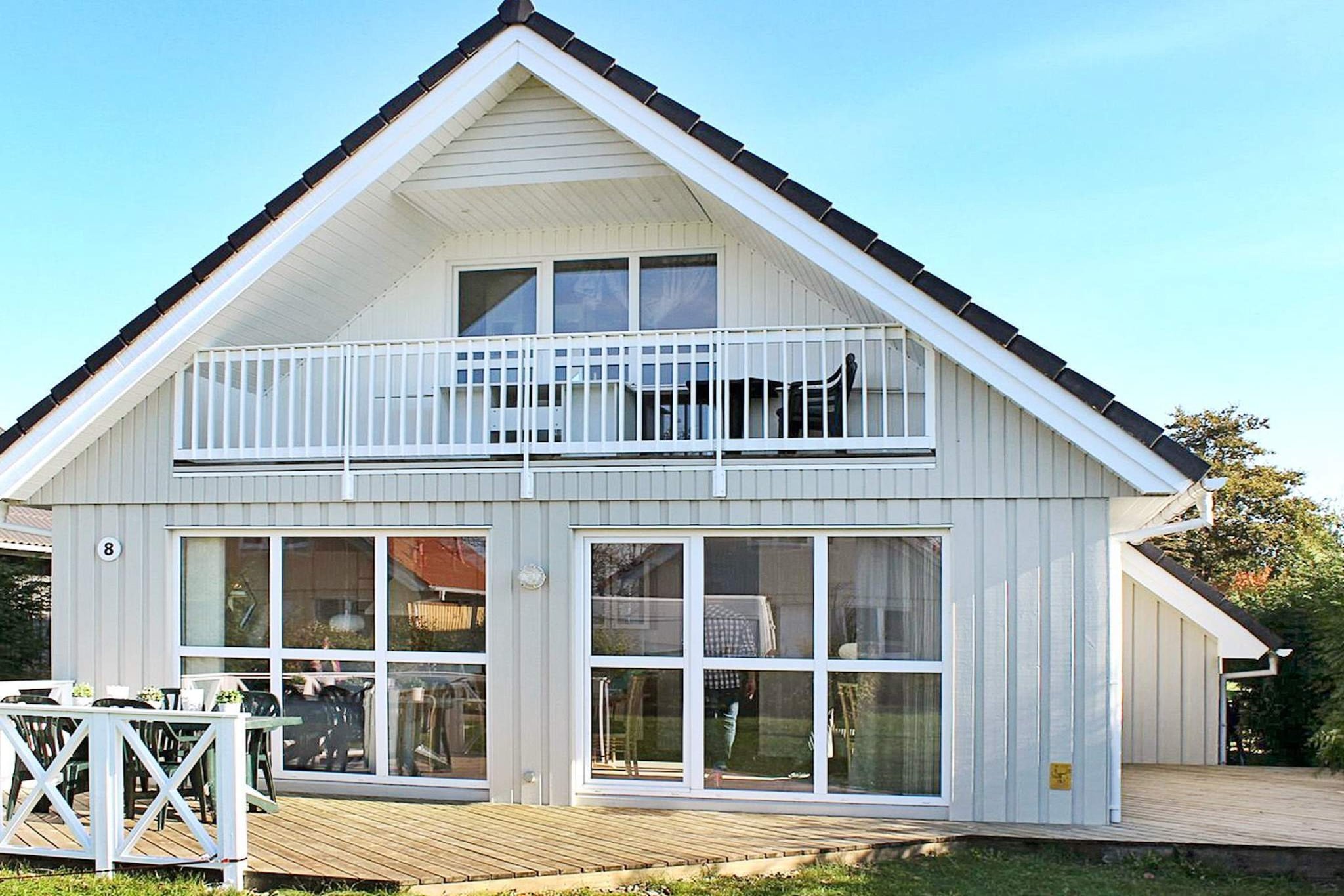 MERKUR 70+48 LOGGIA SW 2.R.