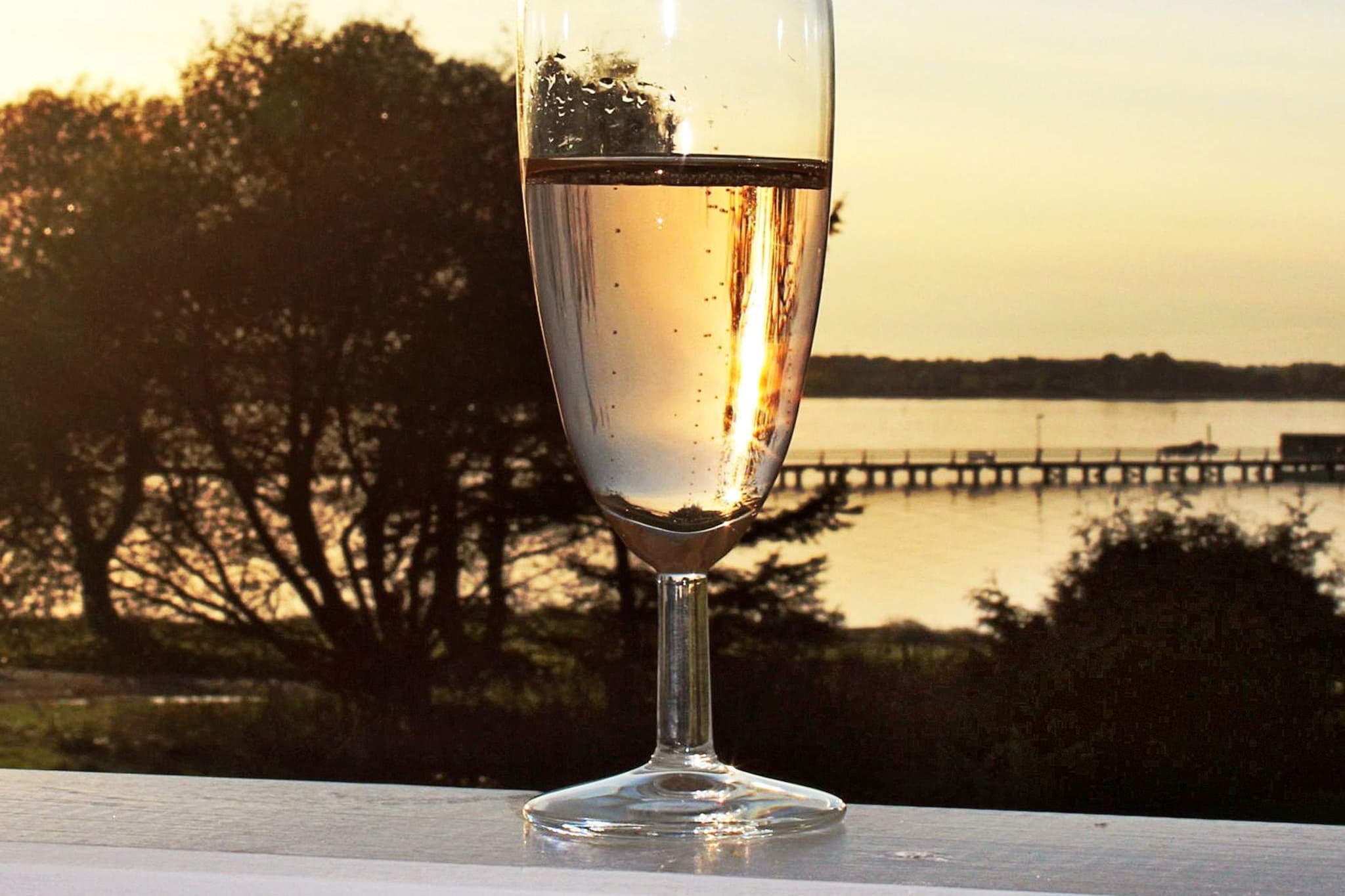 MERKUR 70+48 LOGGIA SW 2.R. - Water view