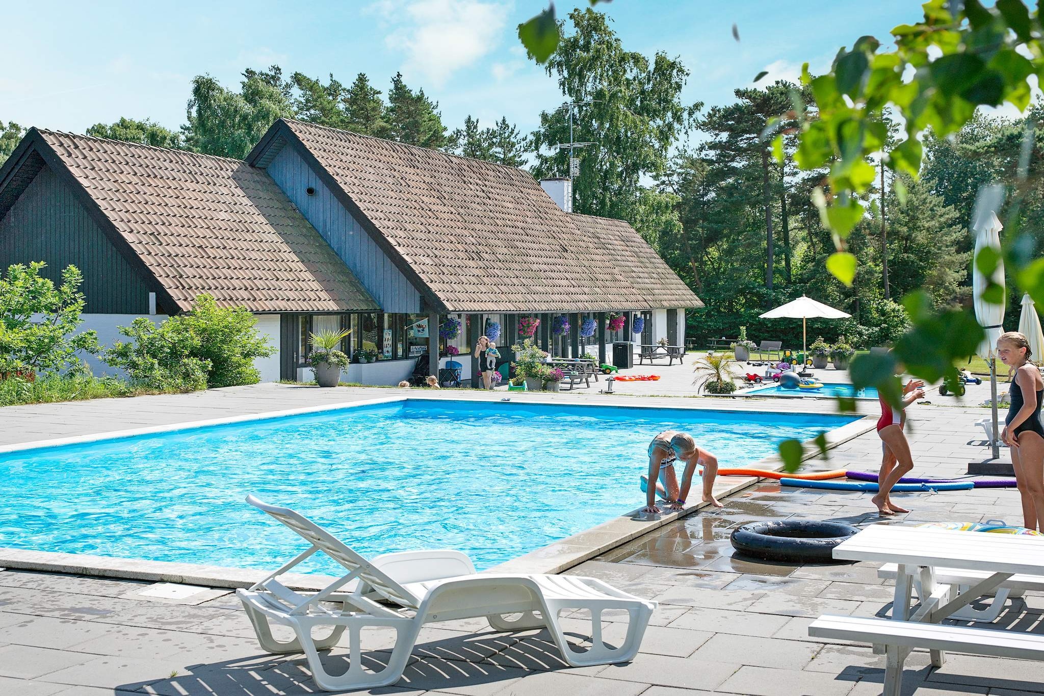 DUEODDE FERIEBY