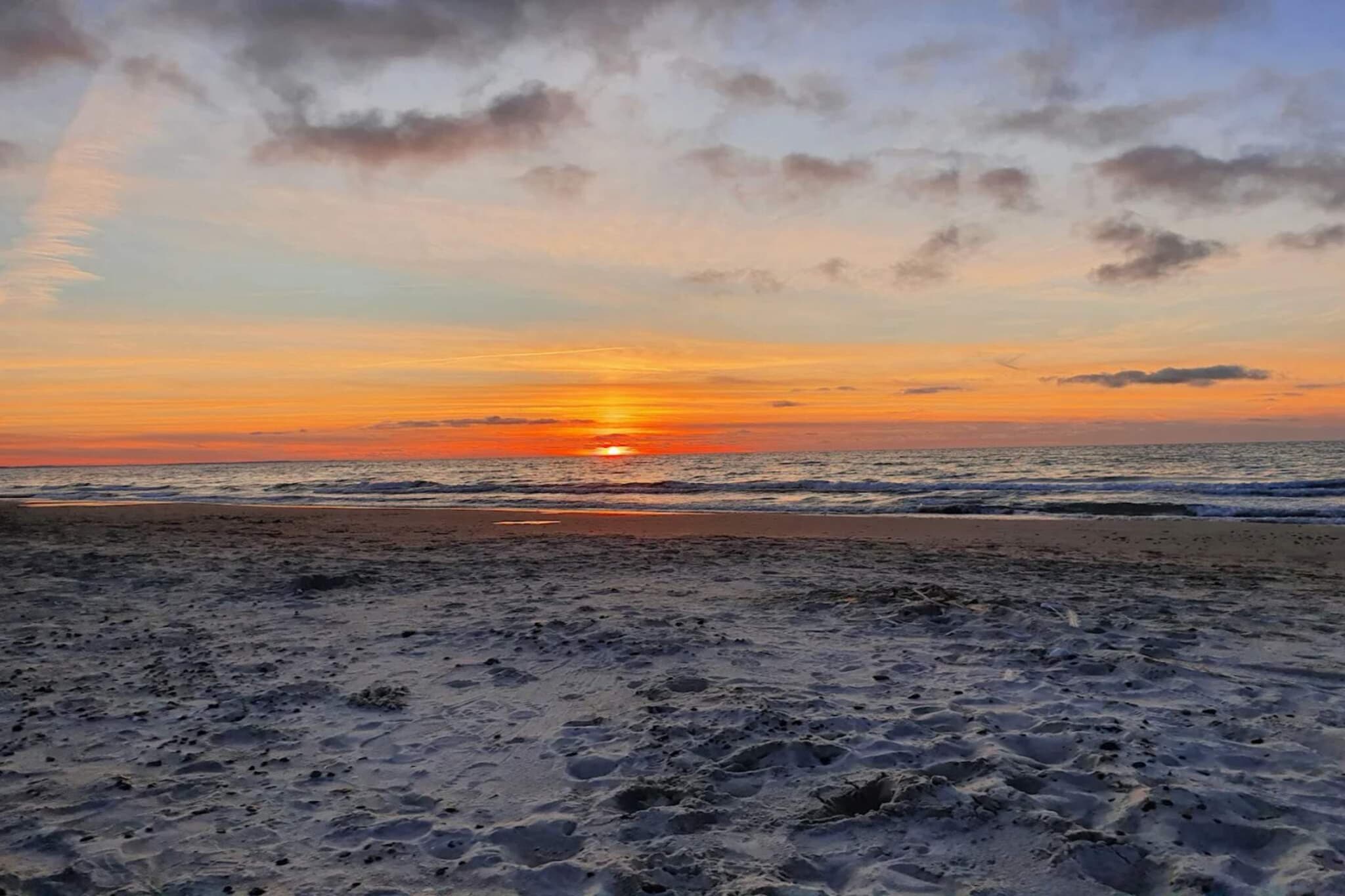 Gezellig strandhuis met spa - Waterzicht