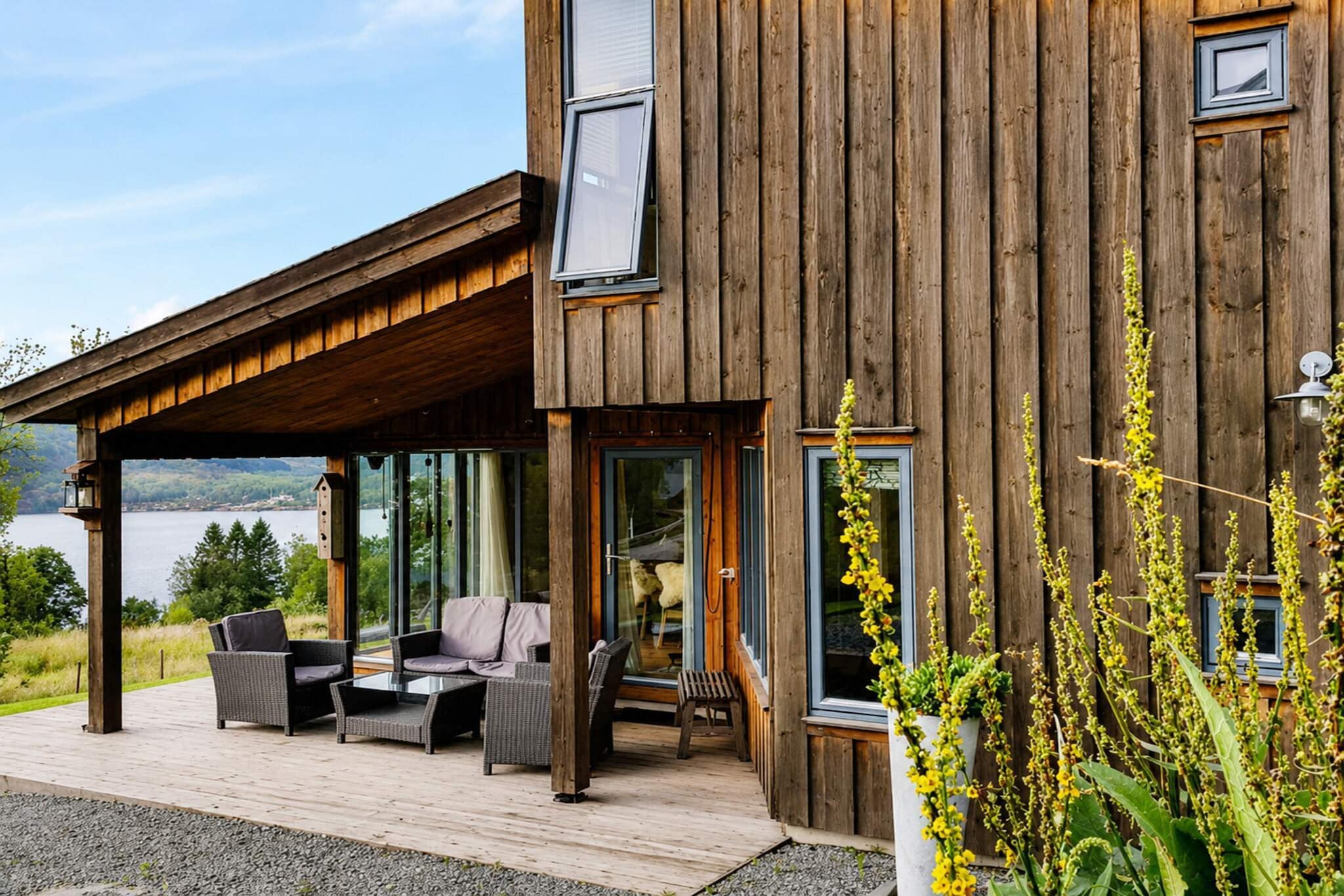 HUS 43357