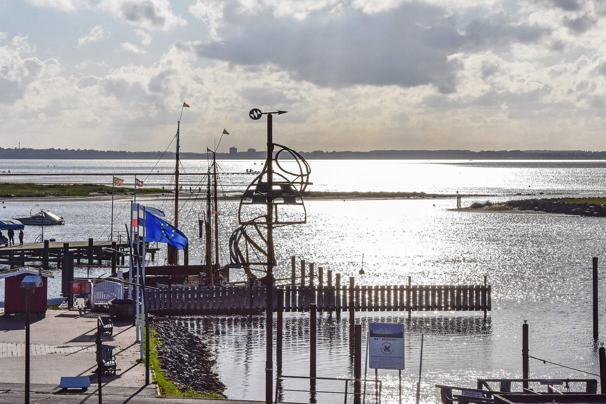 A_MV 4+2*D - Water view