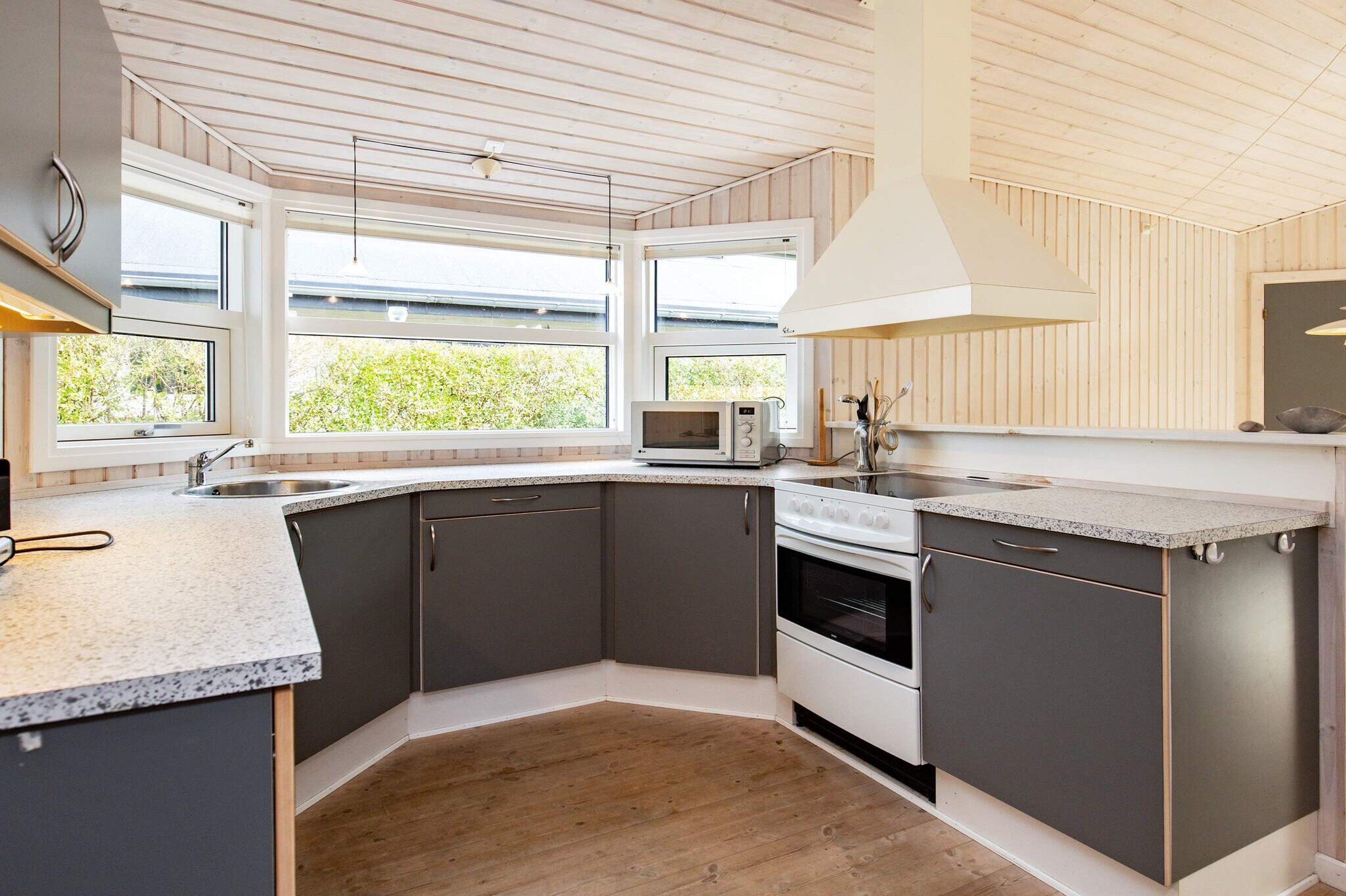 8 person holiday home in Frørup-By Traum