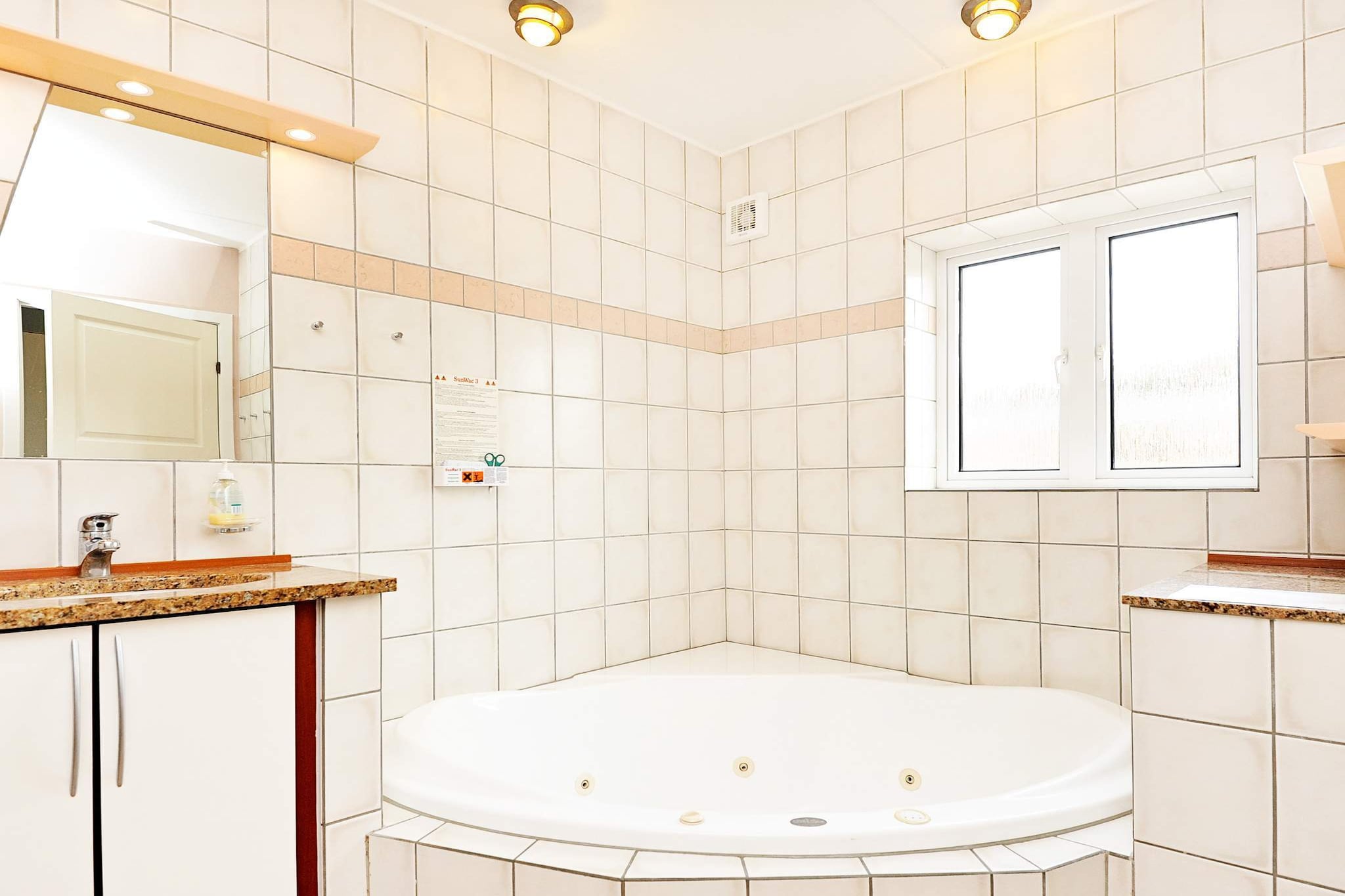 Rietgedekt huisje met spa - Spa