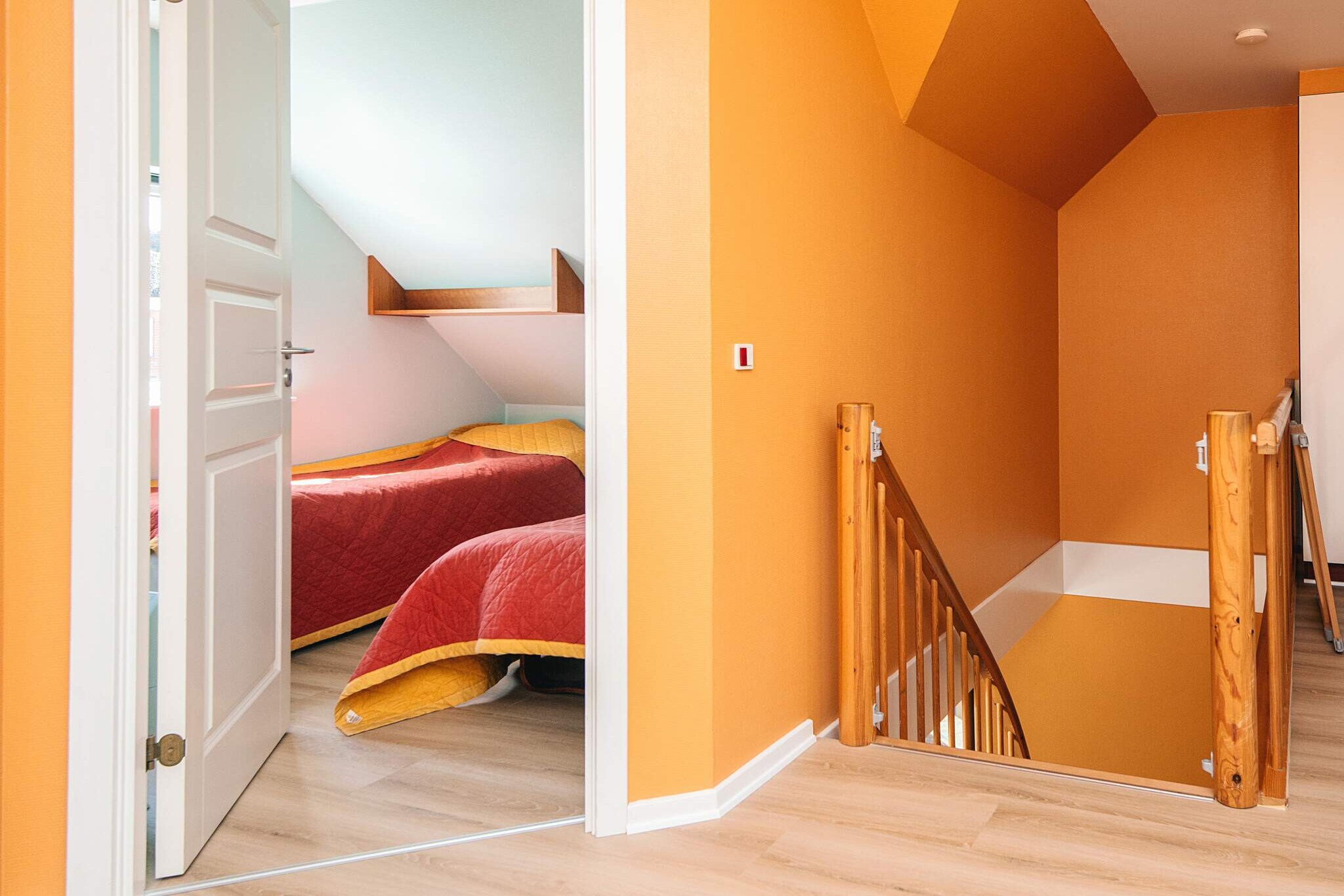 Rietgedekt huisje met spa - Binnen