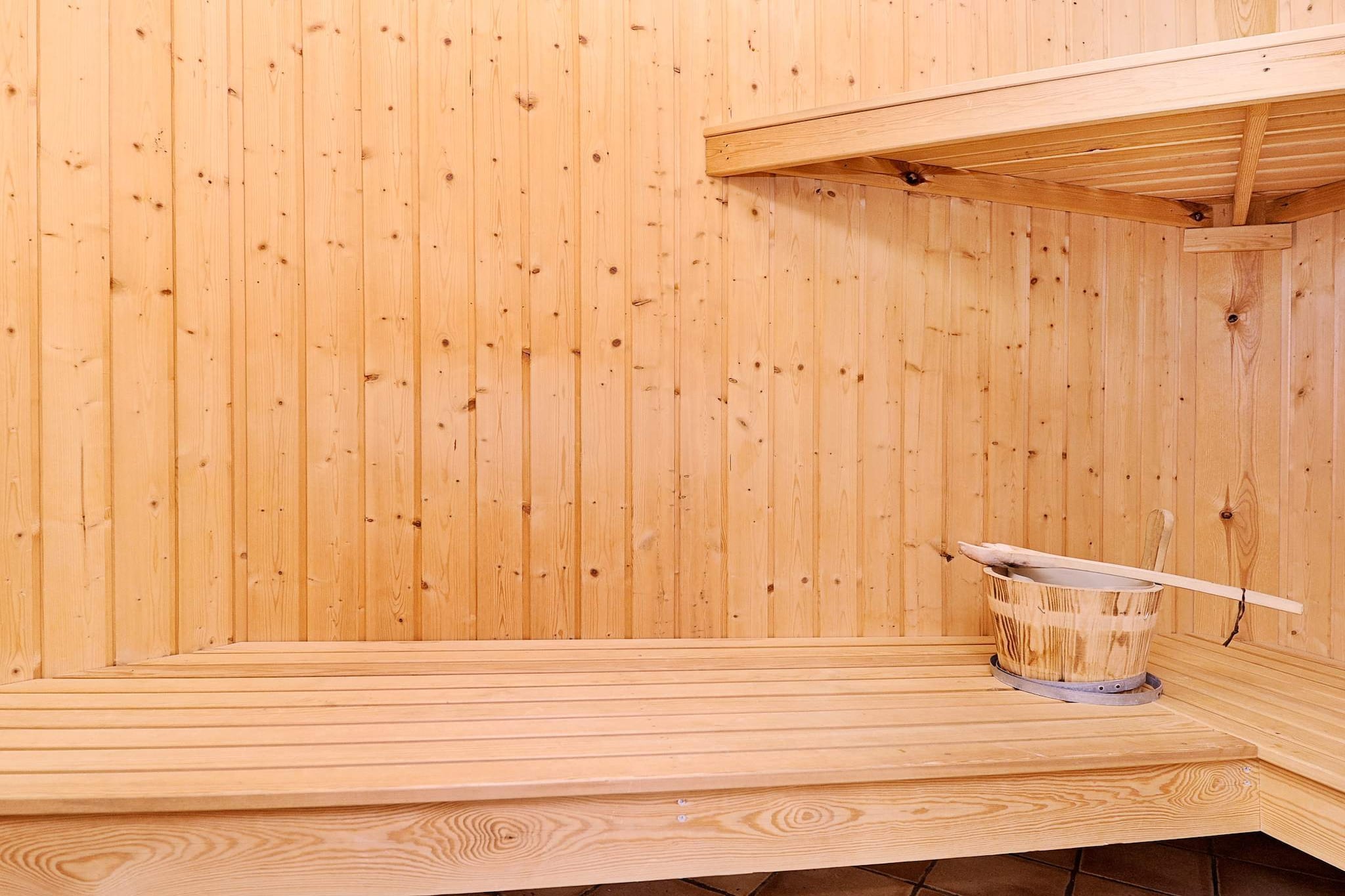 Rietgedekt huisje met spa - Sauna