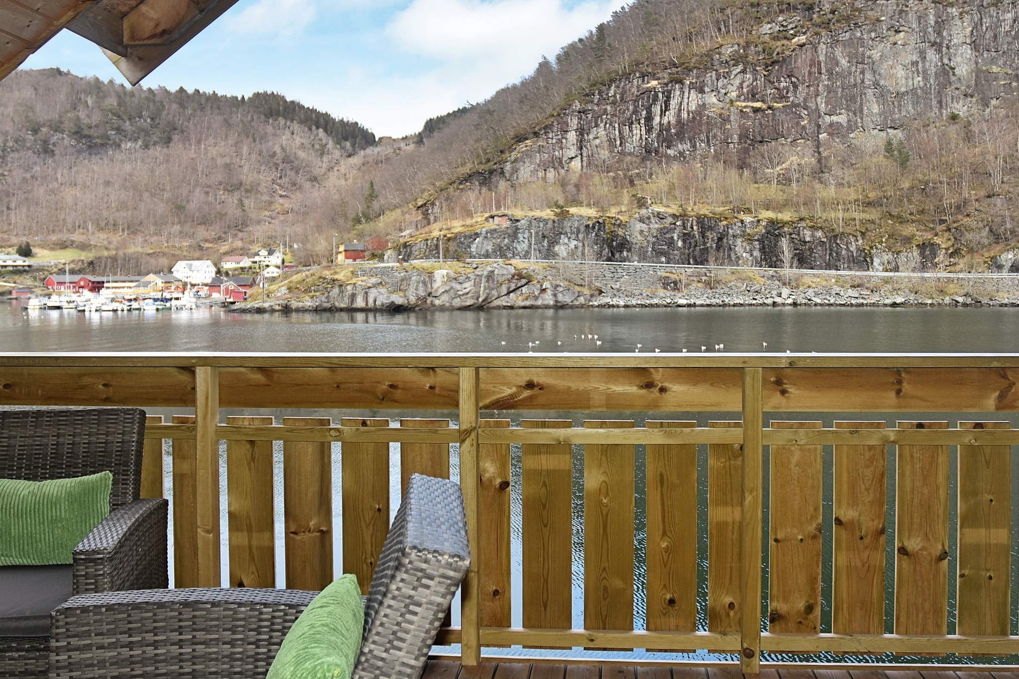 Maison de vacances pour 6 a Leirvik i Sogn - Vue sur l'eau