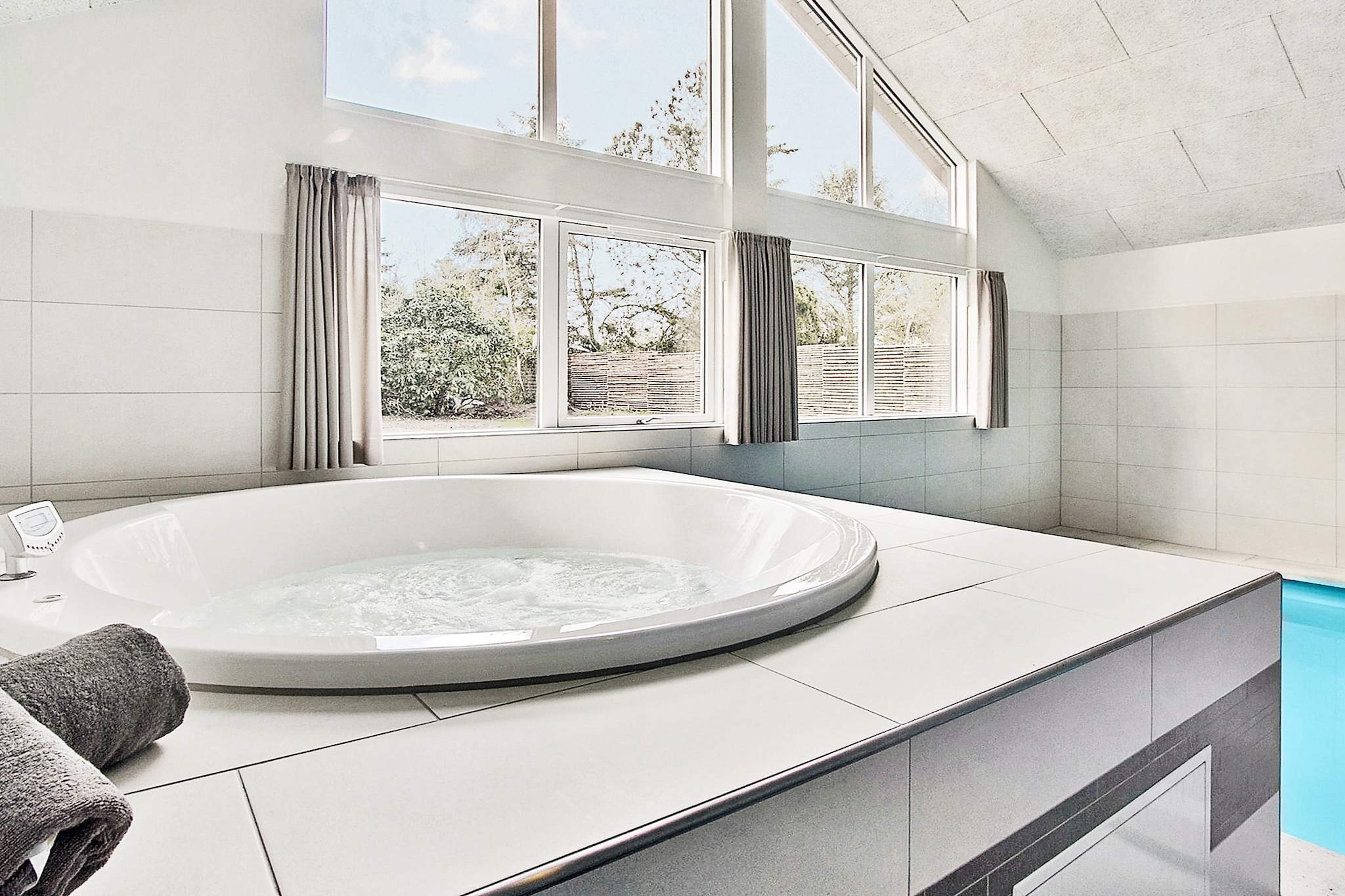 Luxe vakantieverblijf in Liseleje - Spa