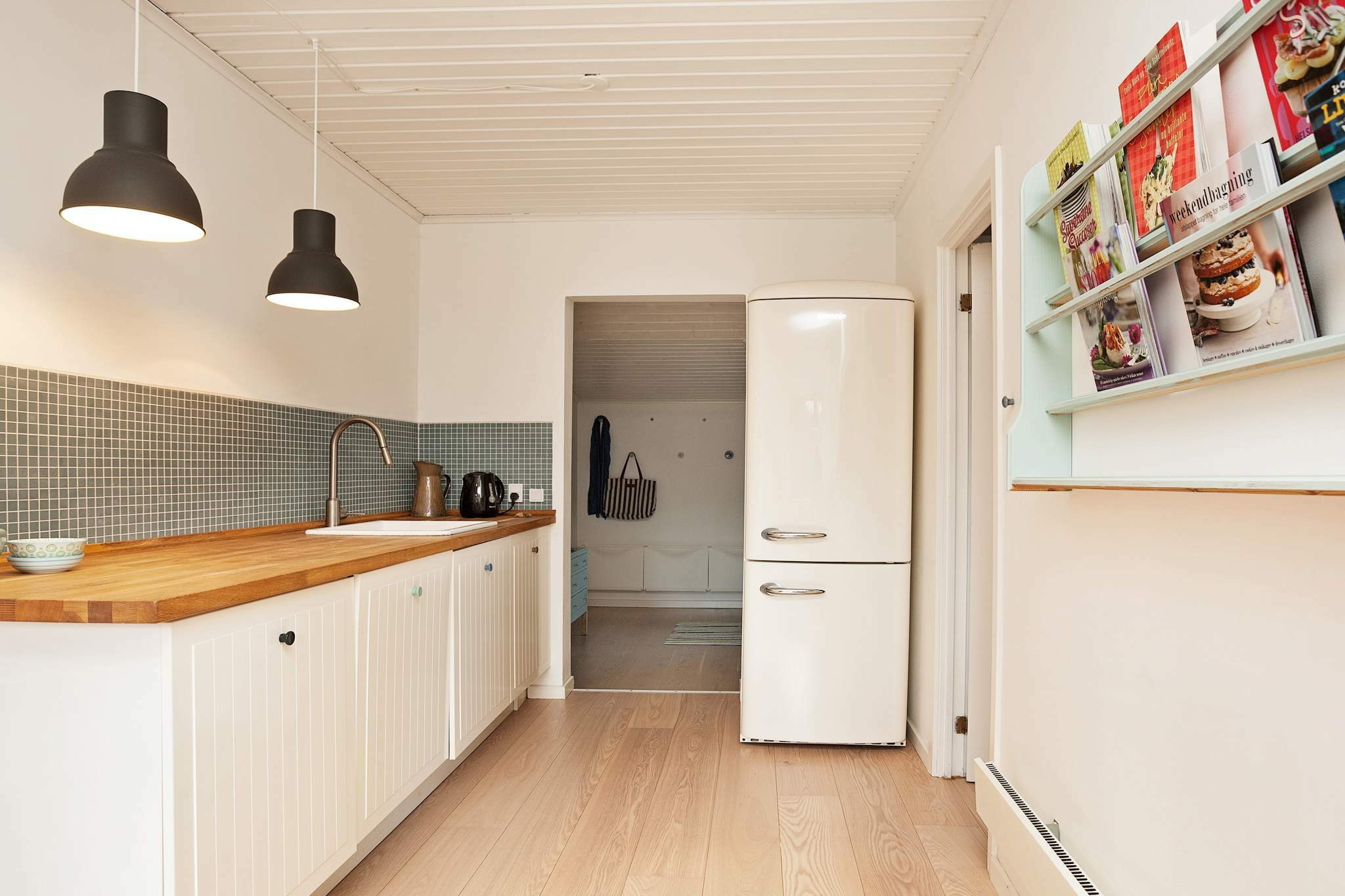 Within short walking distance from the water's edge is this holiday cottage on a plot with landscaped garden. The house was built in a charming style and has a bright, open concept kitchen, 3 good bedrooms, bathroom with shower and a large terrace where you can enjoy the sun. Modern and well-structured layout with e.g. a large living room with wood-burning stove and energy-friendly heat pump which helps distribute the warmth throughout the entire house.A refundable deposit might be charged closer to your check-in date. TheÂ securityÂ depositÂ ensuresÂ aÂ smoothÂ stayÂ andÂ coversÂ any additionalÂ servicesÂ orÂ consumptionÂ charges.ThisÂ depositÂ coversÂ utilitiesÂ consumedÂ duringÂ yourÂ stay andÂ anyÂ additionalÂ servicesÂ thatÂ mayÂ beÂ taken.TheÂ finalÂ amountÂ willÂ beÂ adjustedÂ basedÂ onÂ actualÂ meter readings,Â actualÂ usageÂ ofÂ extraÂ services,Â andÂ anyÂ remaining balanceÂ willÂ beÂ refundedÂ withinÂ 21Â daysÂ afterÂ checkout.ThisÂ depositÂ simplyÂ actsÂ asÂ aÂ prepaymentÂ forÂ chargesÂ that Â youÂ wouldÂ anywaysÂ payÂ for,Â ensuringÂ aÂ seamlessÂ stayÂ and check-outÂ experience.