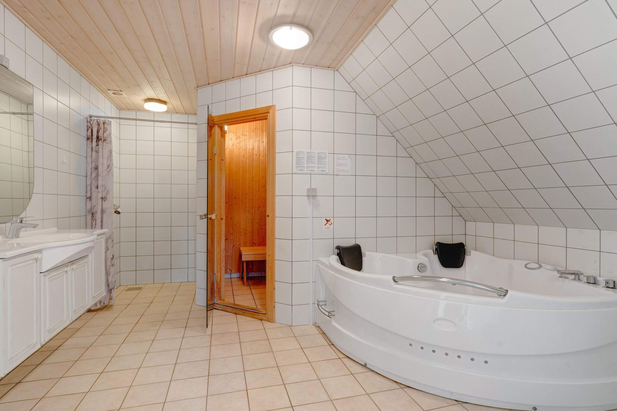 20 persoons vakantie huis in Nordborg-By Traum - Spa