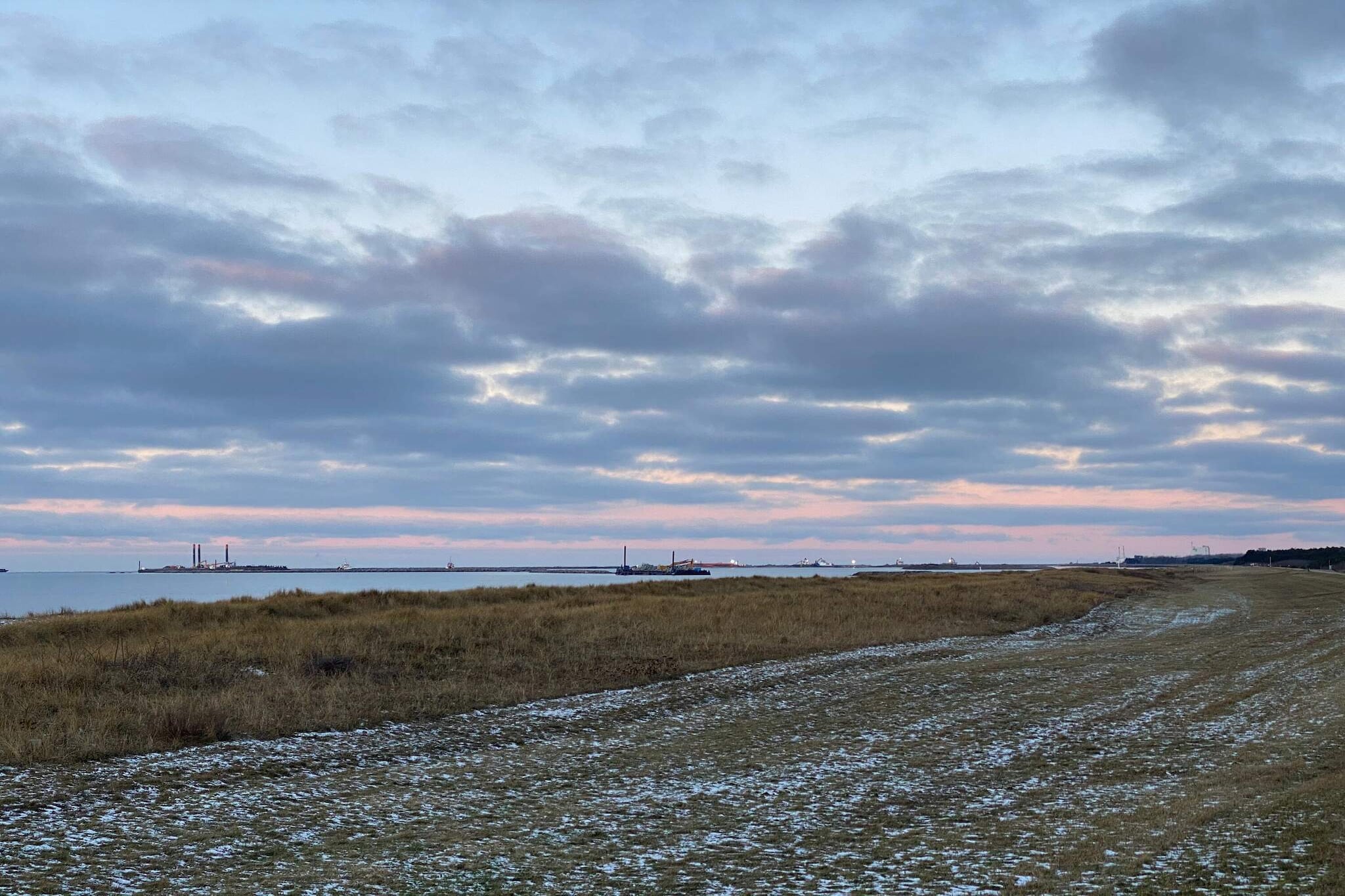 Rustige oase vlakbij het strand - Waterzicht
