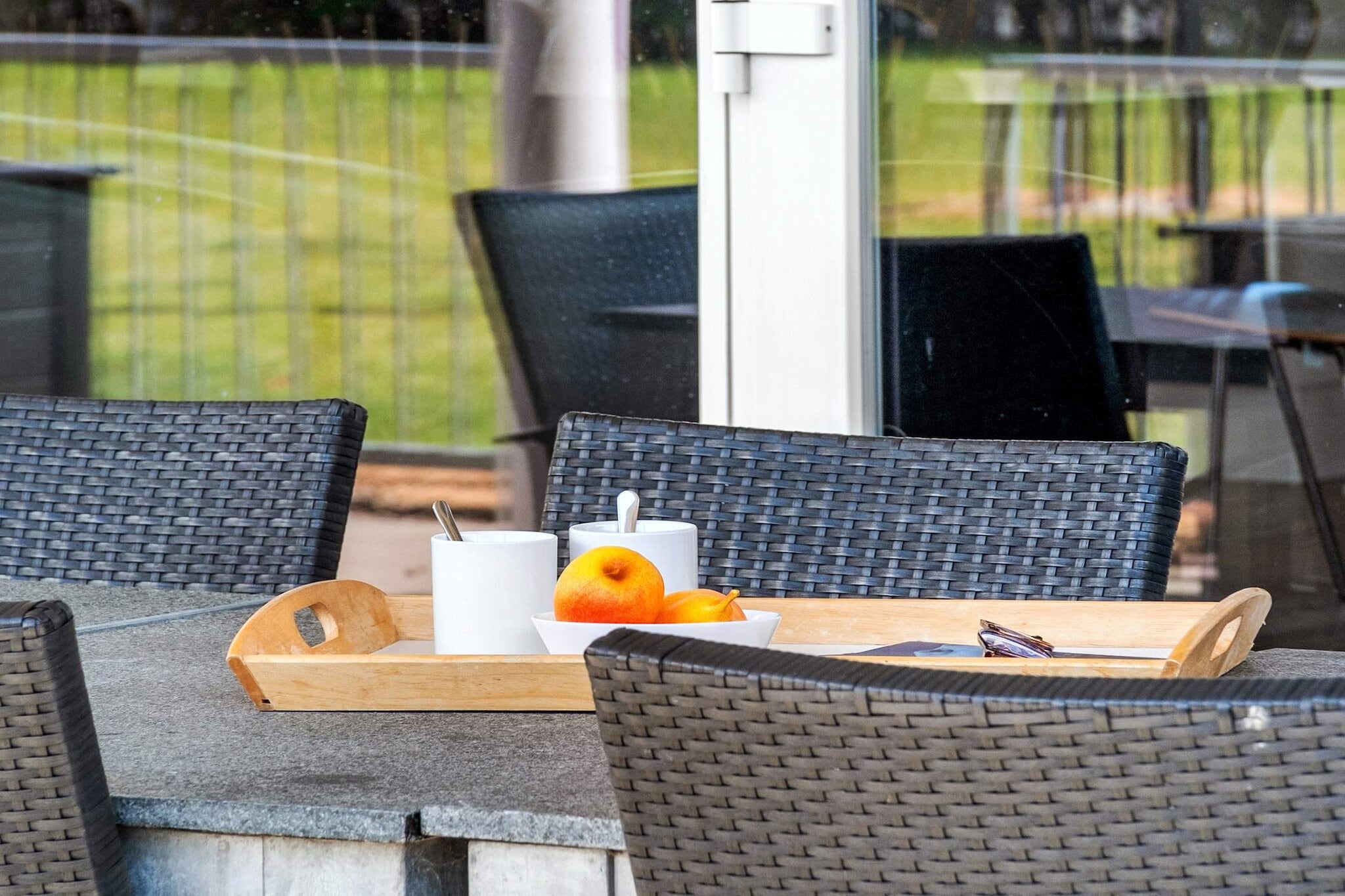 Luxe vakantieverblijf met zwembad aan zee - Buitenlucht