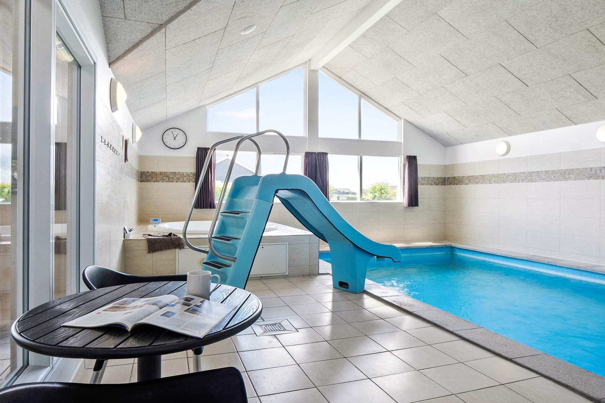 Luxe vakantieverblijf met zwembad aan zee - Zwembad