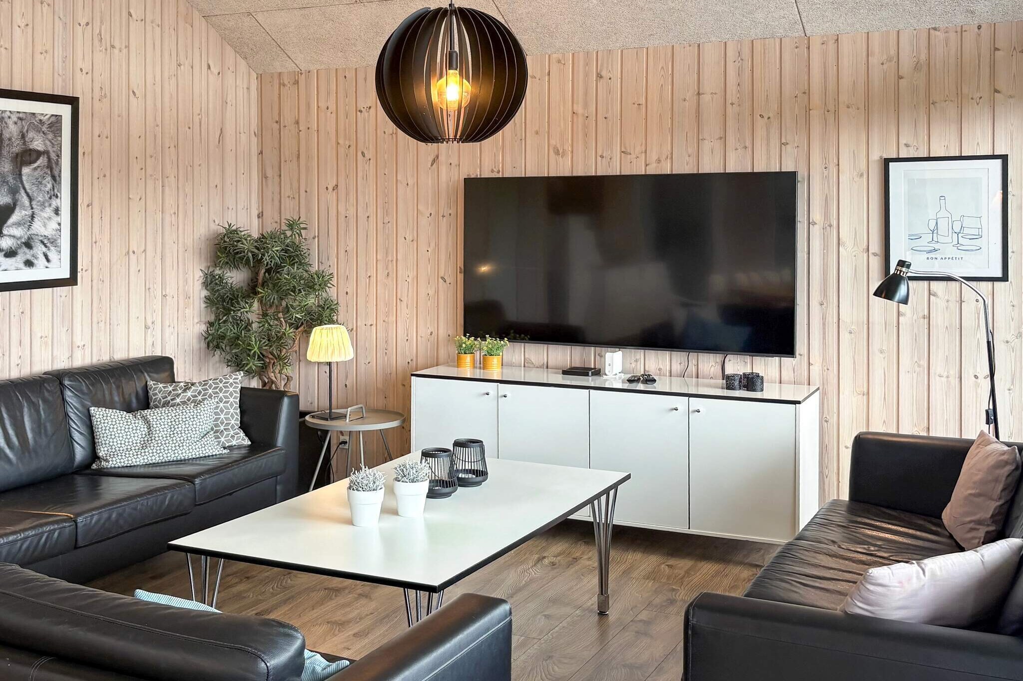 Luxe strandhuis met zwembad -- By Traum Ferienwohnungen - Binnen
