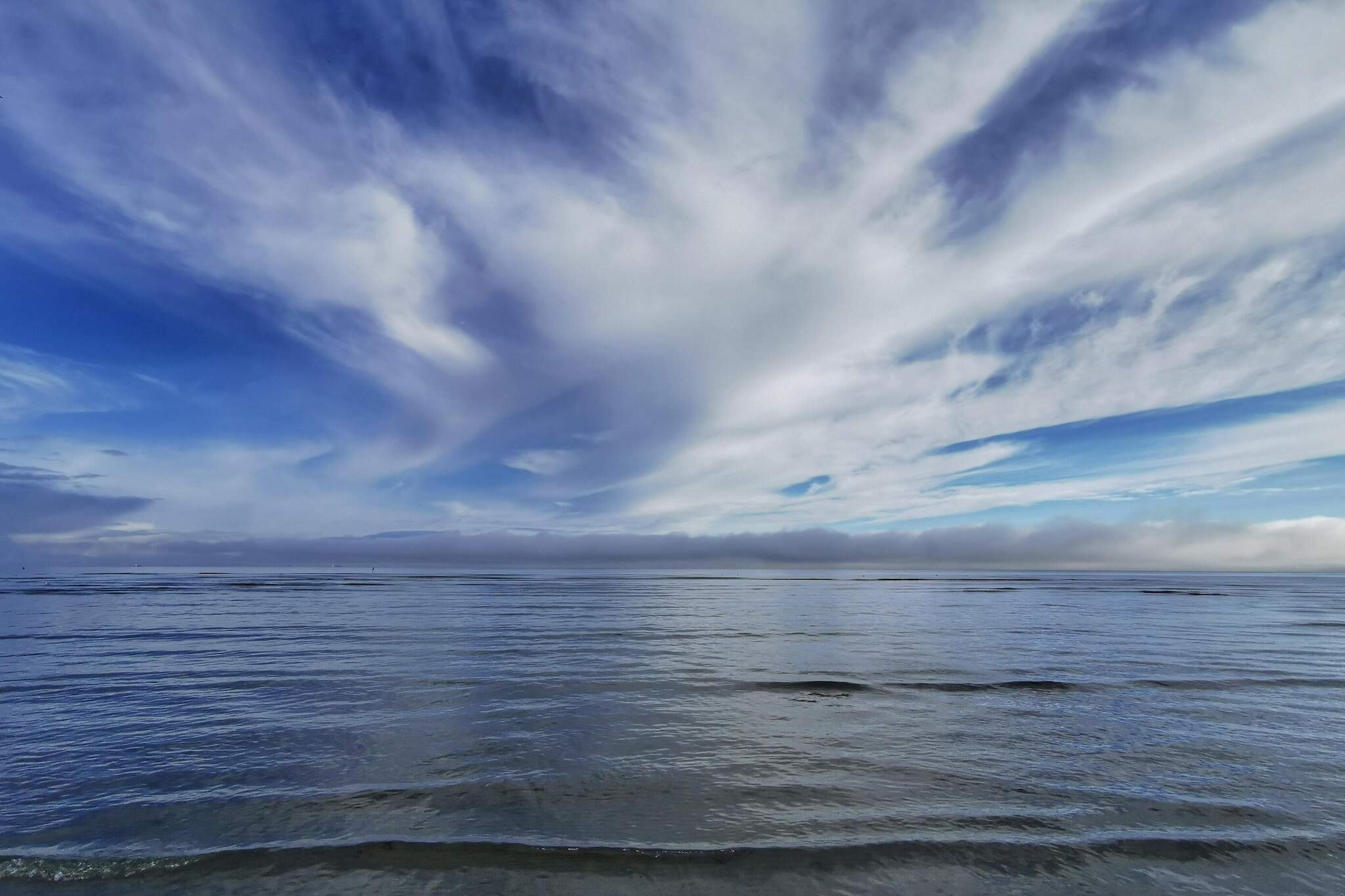 Internet Access DSL, open kitchen(cooker(electric), coffee machine, fridge(+ freezer), tumble dryer, washing machine), Living/bed room(20 m2)(TV(cable, german television channels, danish TV channels (DR1 and TV2)), DVD player, video, radio, high chair), bedroom(double bed), bedroom(2x single bed), bedroom(4x bunk bed), bathroom(bathtub or shower, washbasin, toilet), microwave, heating(electric), terrace(roofed), garden furniture, BBQ, air to air heatpump