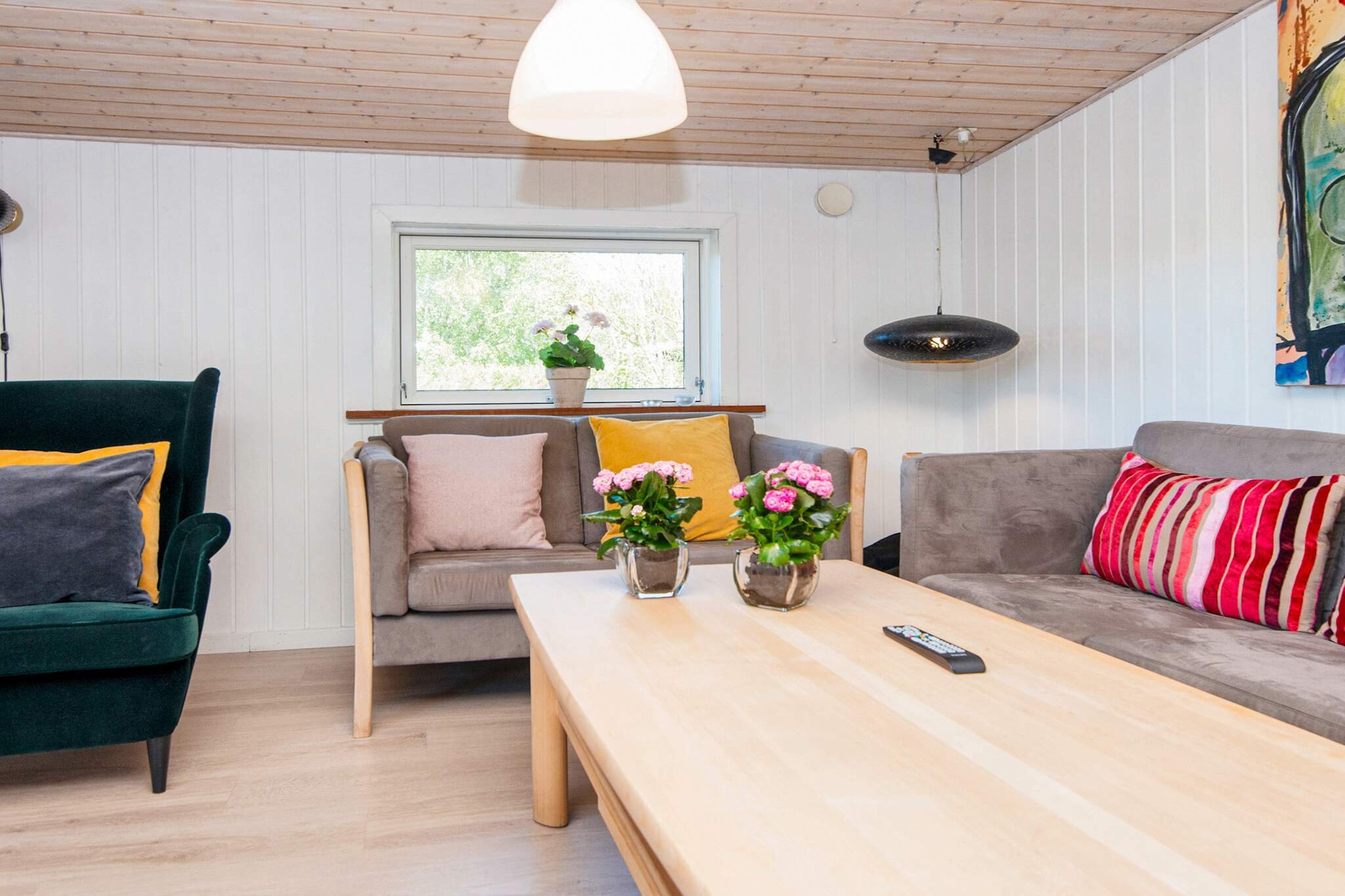 This modernised holiday home can be found on a lovely natural plot.  There are 2 bathrooms in the main house and another one in the annex, in  addition to the two bedrooms found here. There is a large common area  where everyone can eat together while being connected to the open  kitchen. Relax in the TV room after a long day outdoors. The area is  quiet and children can play safely in the large yard.A refundable deposit might be charged closer to your check-in date. TheÂ securityÂ depositÂ ensuresÂ aÂ smoothÂ stayÂ andÂ coversÂ any additionalÂ servicesÂ orÂ consumptionÂ charges.ThisÂ depositÂ coversÂ utilitiesÂ consumedÂ duringÂ yourÂ stay andÂ anyÂ additionalÂ servicesÂ thatÂ mayÂ beÂ taken.TheÂ finalÂ amountÂ willÂ beÂ adjustedÂ basedÂ onÂ actualÂ meter readings,Â actualÂ usageÂ ofÂ extraÂ services,Â andÂ anyÂ remaining balanceÂ willÂ beÂ refundedÂ withinÂ 21Â daysÂ afterÂ checkout.ThisÂ depositÂ simplyÂ actsÂ asÂ aÂ prepaymentÂ forÂ chargesÂ that Â youÂ wouldÂ anywaysÂ payÂ for,Â ensuringÂ aÂ seamlessÂ stayÂ and check-outÂ experience.