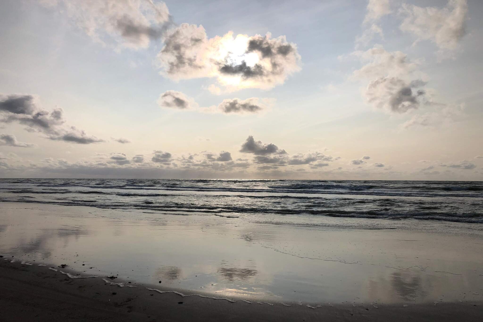 Licht strandhuis met sauna -- By Traum Ferienwohnungen-Waterzicht