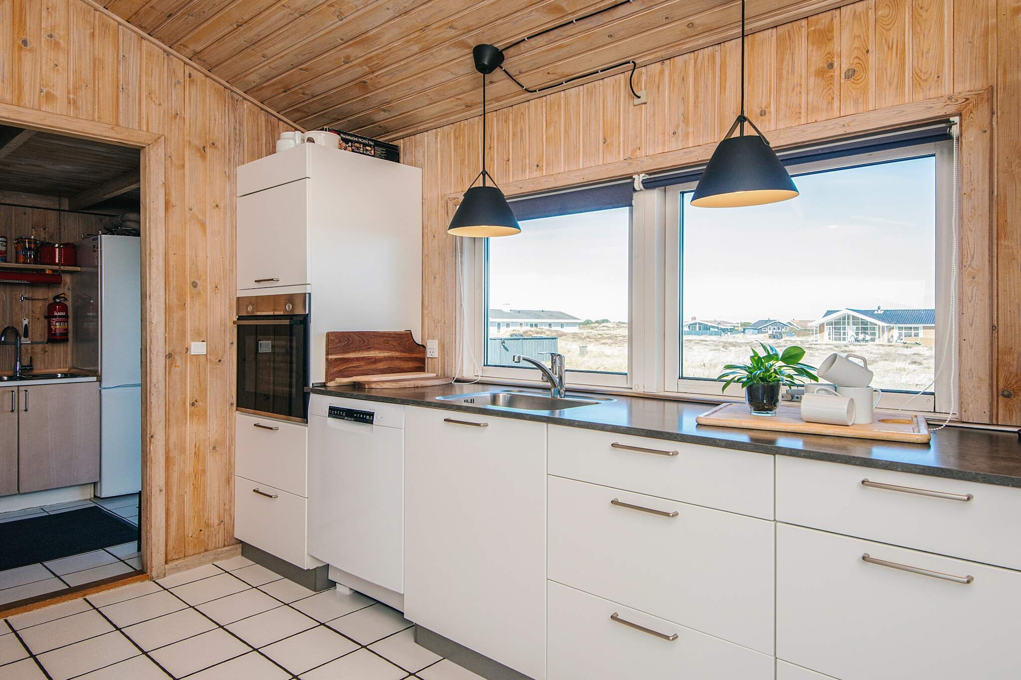 Luxury Retreat by the Beach - Indoor