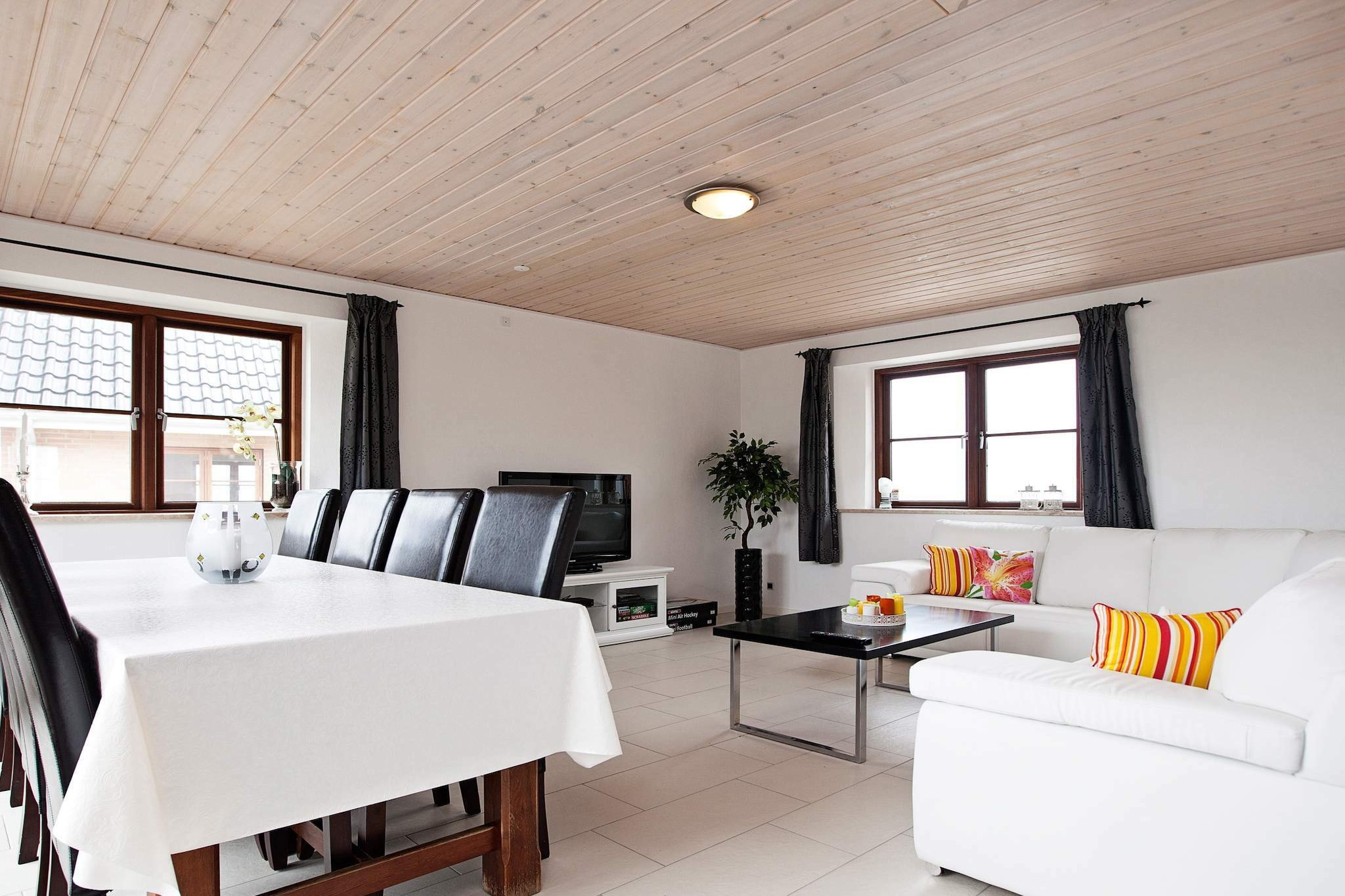 8 person holiday home in Harpelunde-By Traum