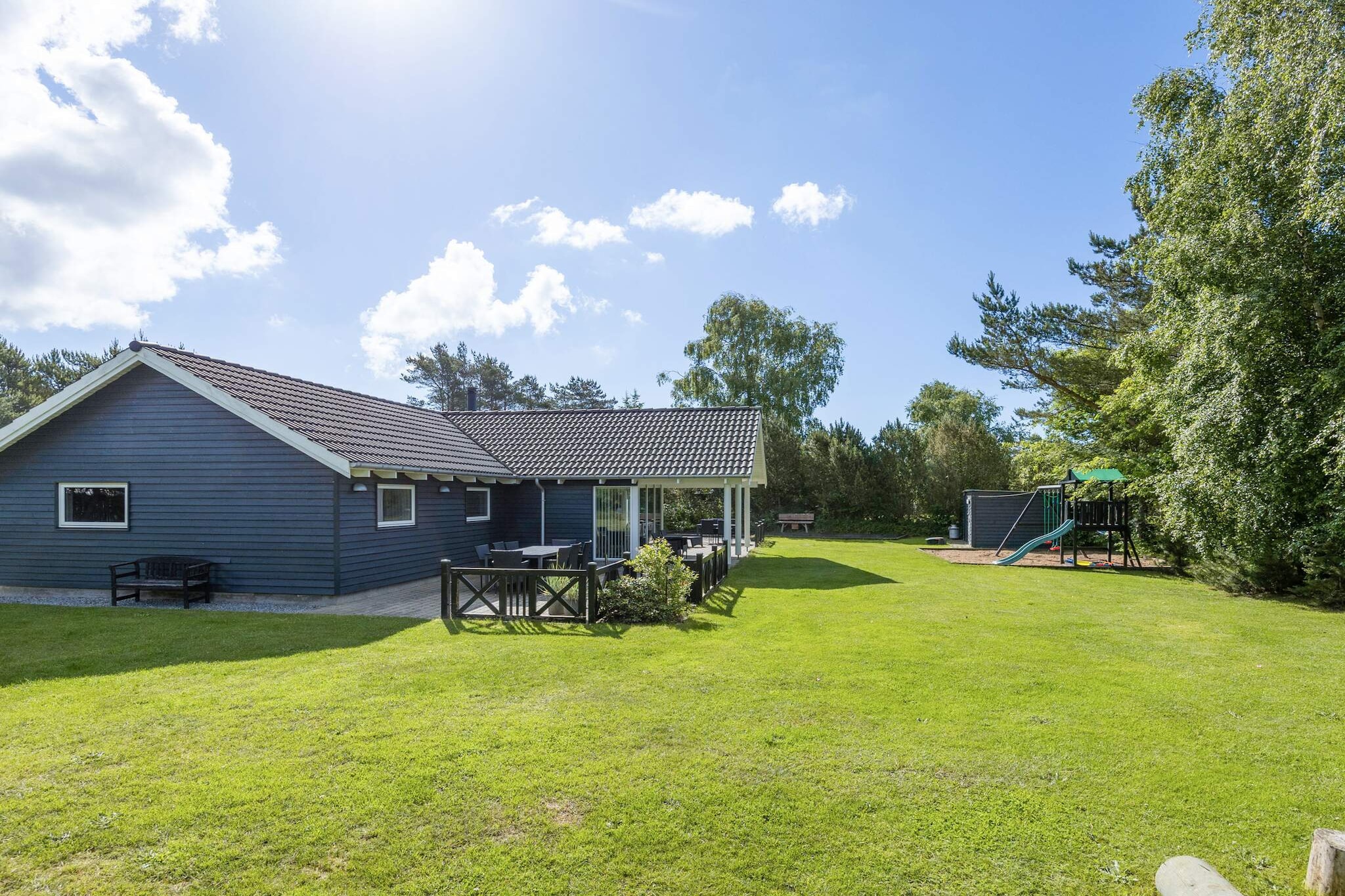 12 Personen Ferienhaus in Hals-By Traum