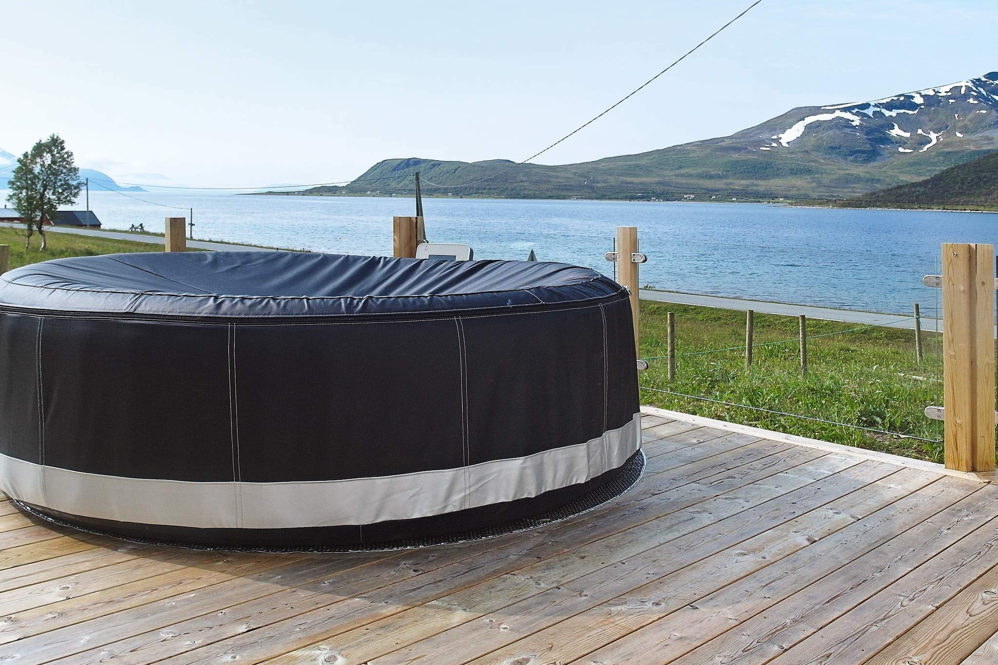 8 person holiday home in Arnøyhamn