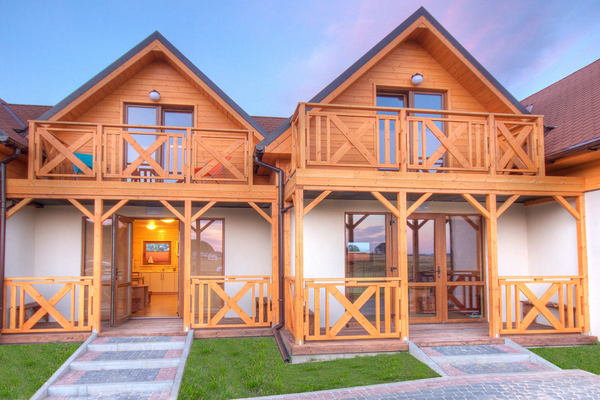 A utilities & service fee of EUR 46,24 will be required closer to your checkin date. You will receive a separate communication with the payment link. The utilities & service fee ensures a smooth stay and covers any additional services such as cleaning, service charges, consumption, damages or any additional charges incurred during the stay.