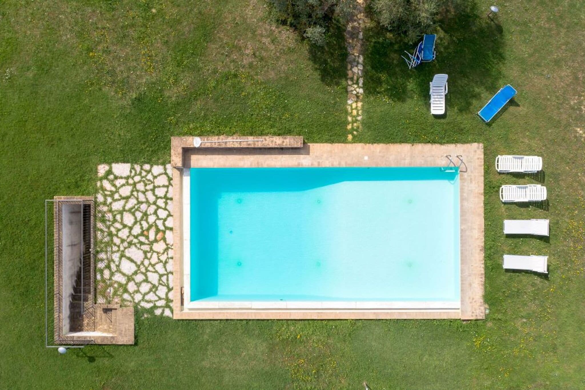 Peaceful Villa in Radicofani with Pool