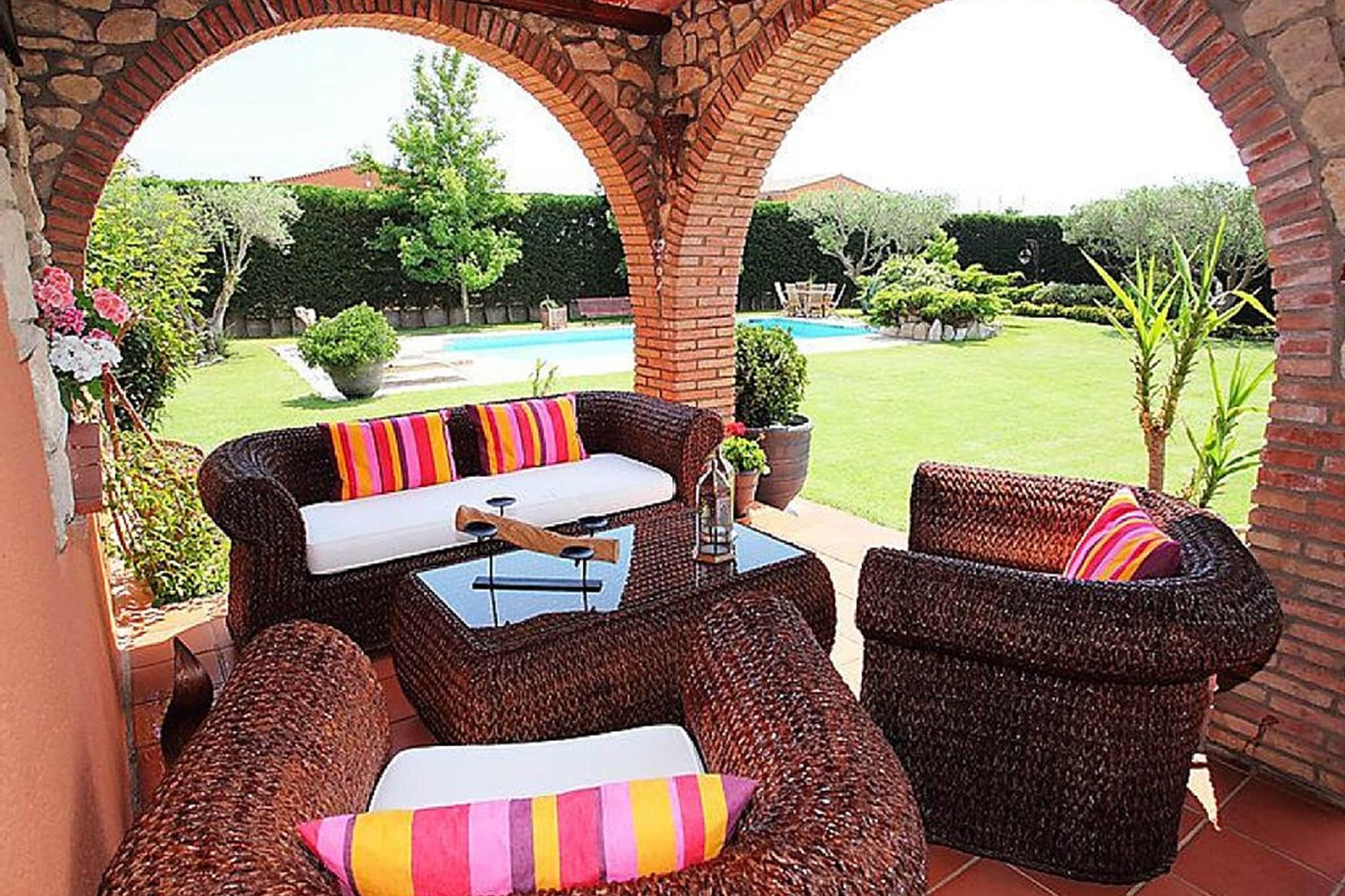 Wunderschöne Villa in Peralada mit privatem Pool, schönem Garten mit Grill!