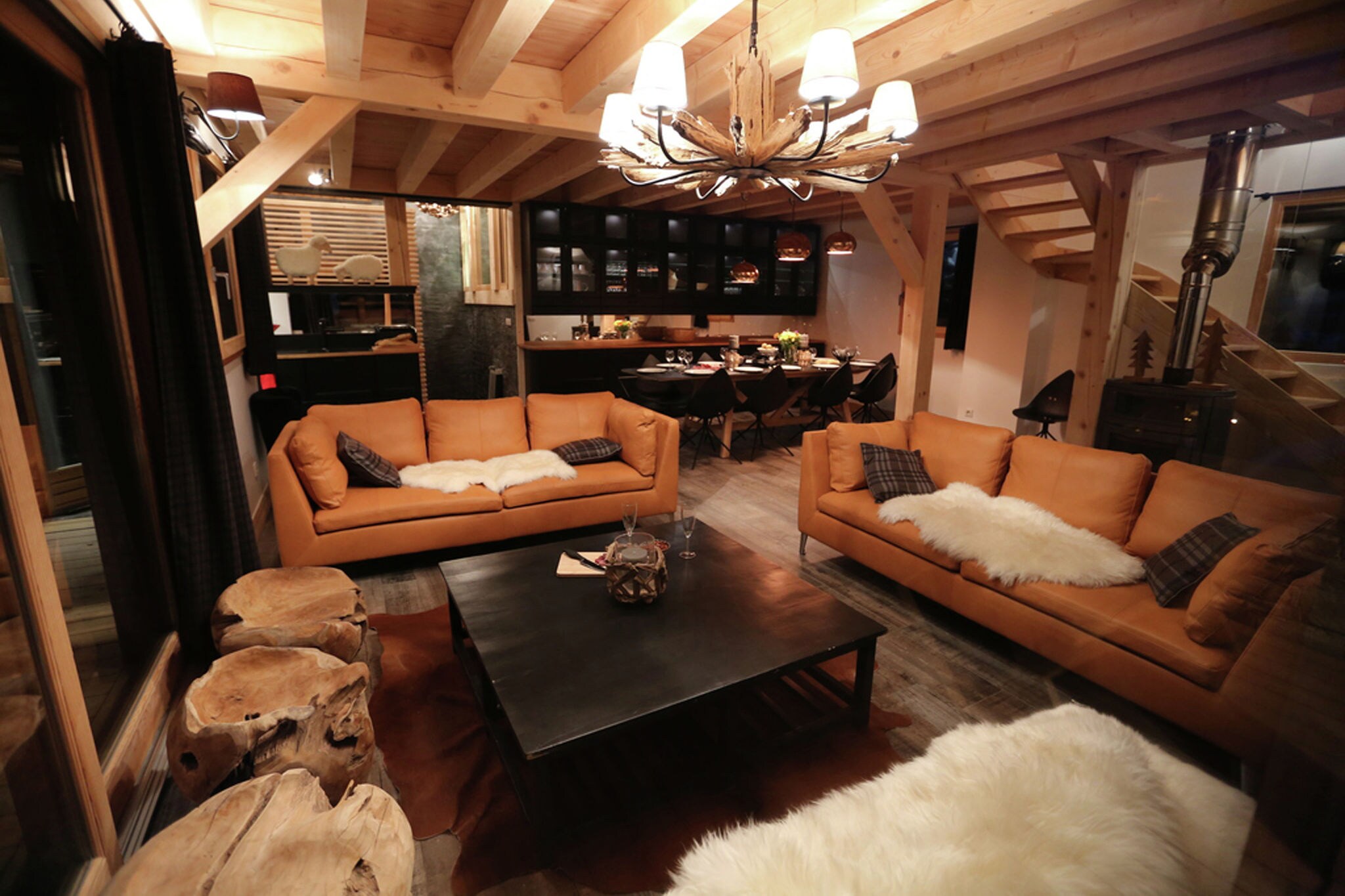 Luxury chalet in Valloire with wood burning stove and spa