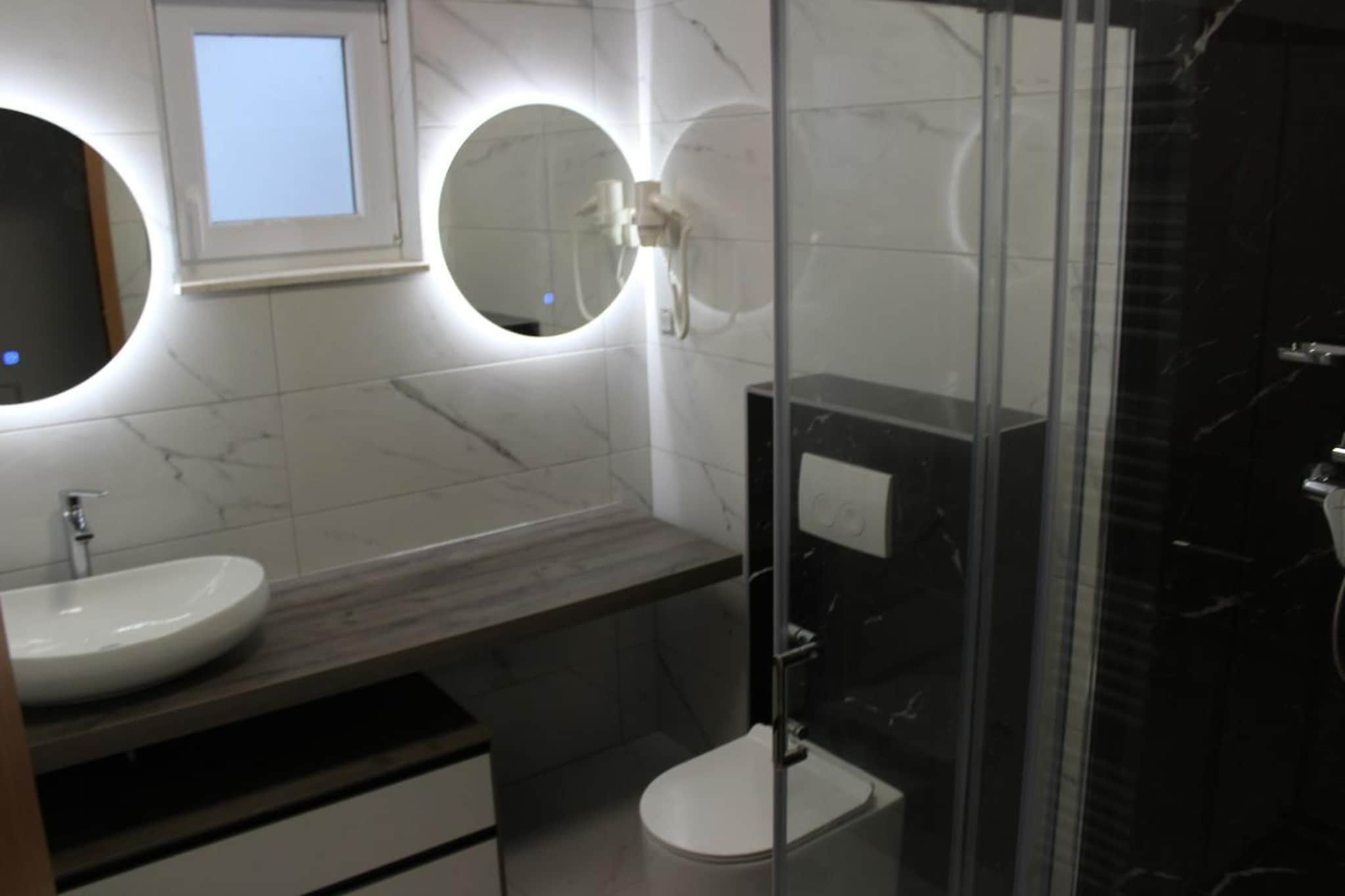 Hotelzimmer Suite 203 - Typ 3-Bathroom