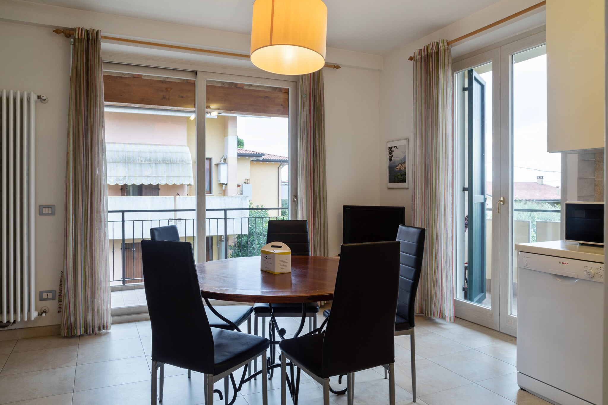 Charming Lakefront Retreat