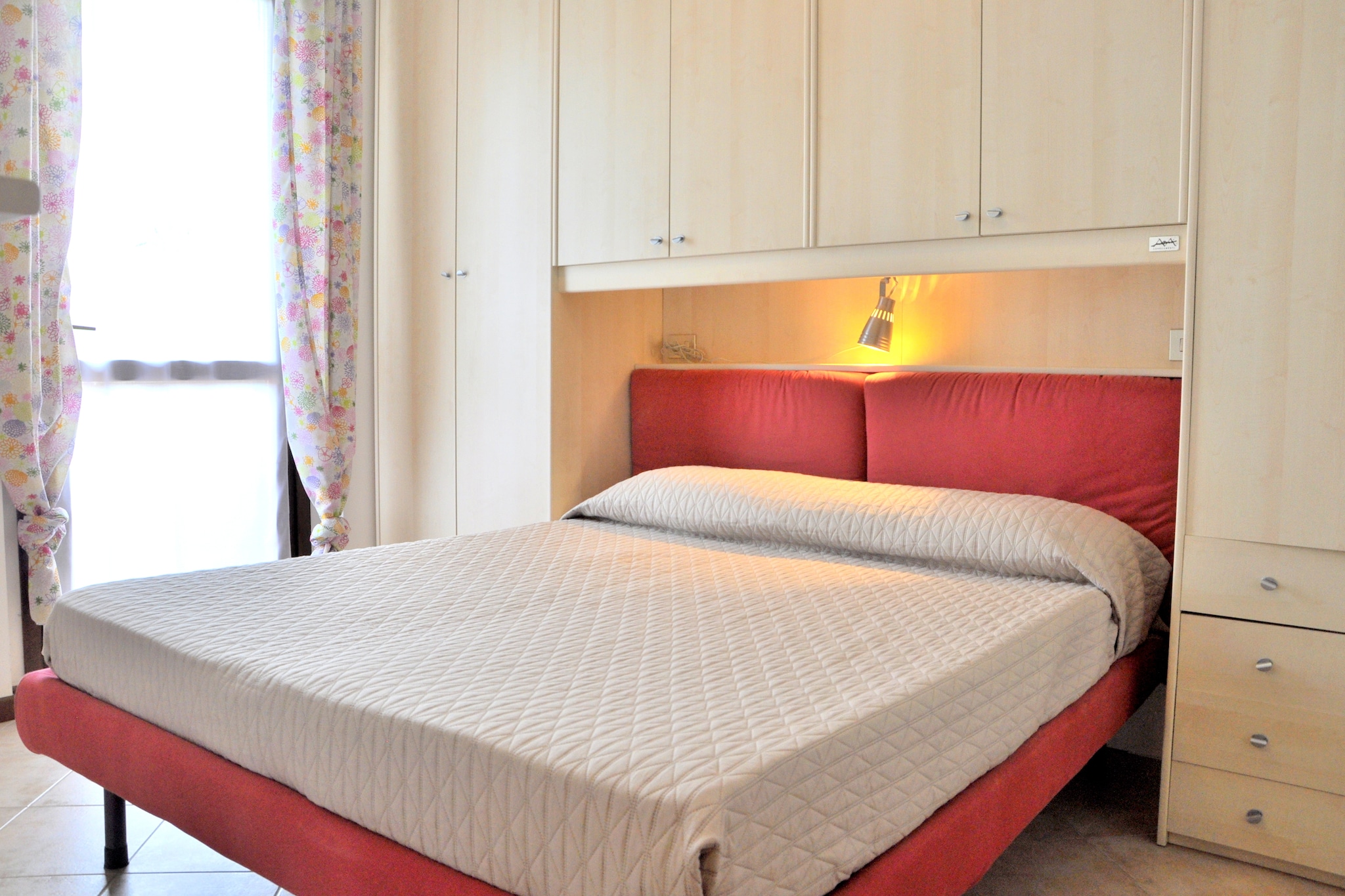 On the 1st floor: (open kitchen, Living/diningroom(double sofa bed, TV(satellite)), bedroom(double bed), bedroom(single trundle bed, bunk bed), bathroom(shower, washbasin, toilet), washing machine, 2x balcony, heating(central, gas), air conditioning)\n\ncarport, terrace(shared with other guests), garden furniture, swimming pool(shared with other guests, 14 x  6 m., opened from 1/2 May upto and including 1/2 Sep)