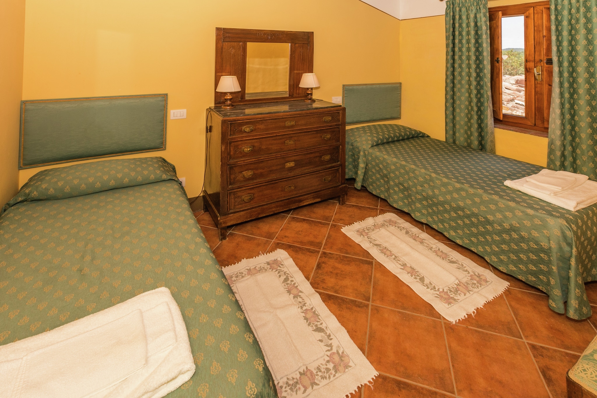 Bed Room