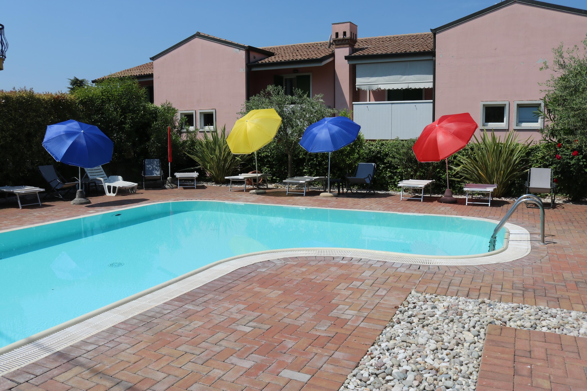 Chiara Quattordici - Areas within 1km in summer