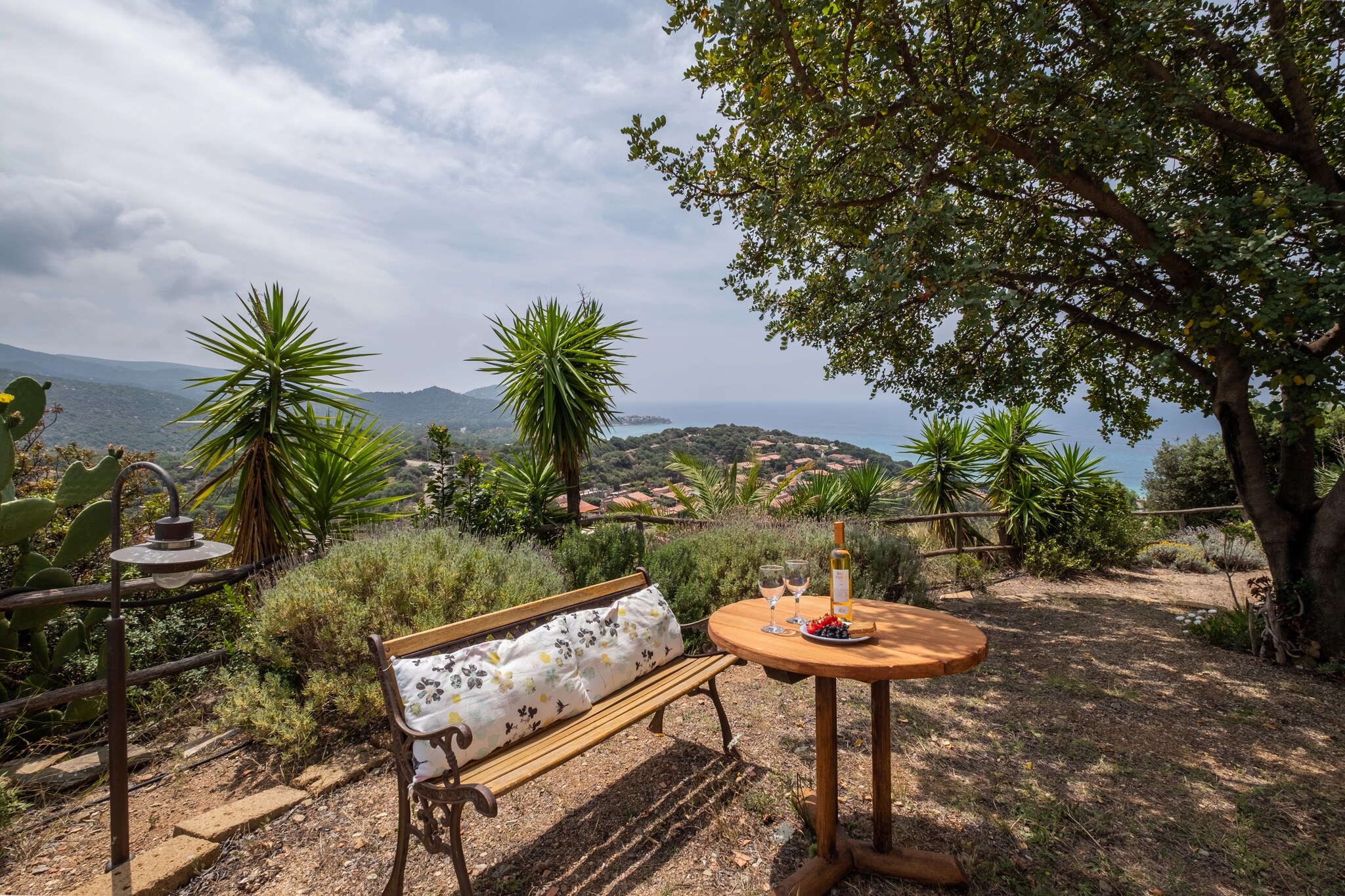 The holiday home is situated in a beautiful location at Geremeas, overlooking Kal'e Moru beach. Thanks to the 3 bedrooms, there is enough space for a family. Your pet is also welcome. The house is in a strategic position from where you can enjoy a beautiful view when you will be at home.
You can easily reach the most beautiful beaches of southern Sardinia. Unmissable are the beaches of Villasimius and Costa Rey, just 15 minutes by car. Be sure to visit Cagliari, rich in monuments, shops and even more beaches. There are many other interesting tourist attractions worth visiting.
Guests can bring their dog but notice that your dog cannot access the bedrooms. The guests have to respect the property and will kindly be asked to keep an eye on their dog. In the well-equipped kitchen, you can prepare home-cooked meals and enjoy them with your pals in the living/dining room. In the private partially fenced garden, you can close the day with a drink of your choice.
In case of Late Check-in and Check-out at night from 9.30 pm to 7 am, we will charge an extra 35 Euros for it.