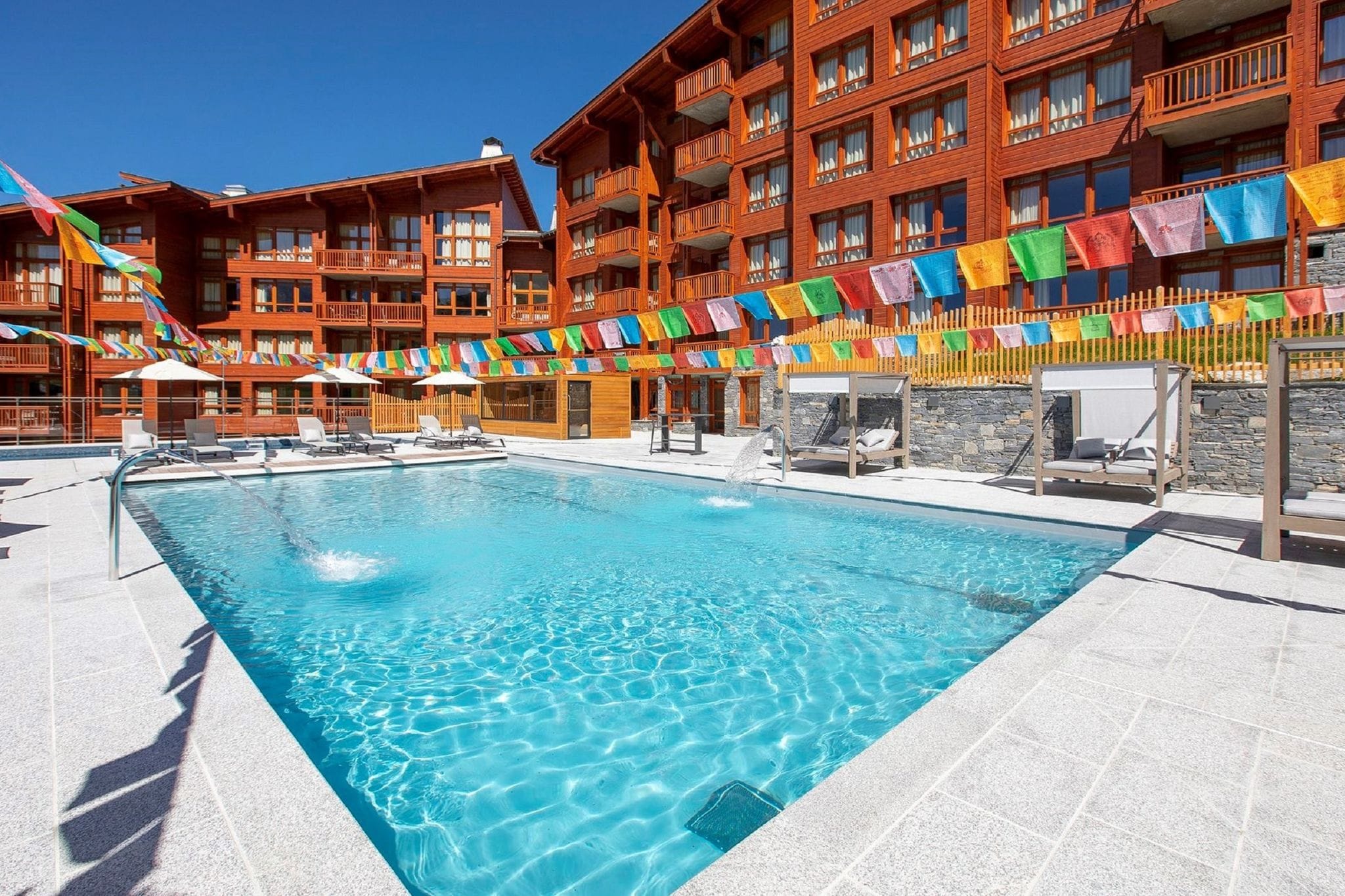 Luxury apartment with Wi-Fi in large ski area Paradiski