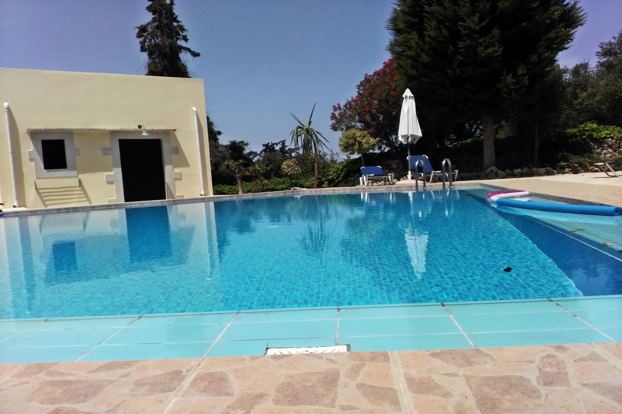 Heliopetra Studio-Swimming pool