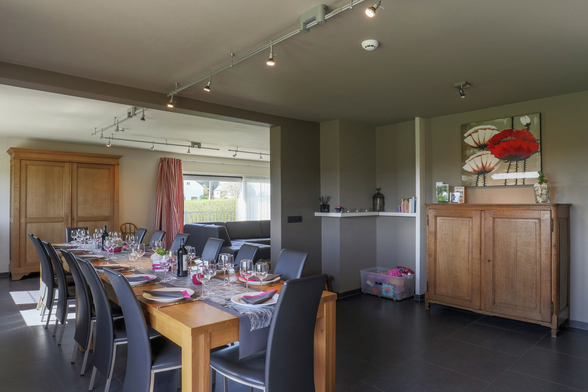 Vakantiehuis Nadrin max. 18 personen 6 slaapkamers zwembad sauna #8