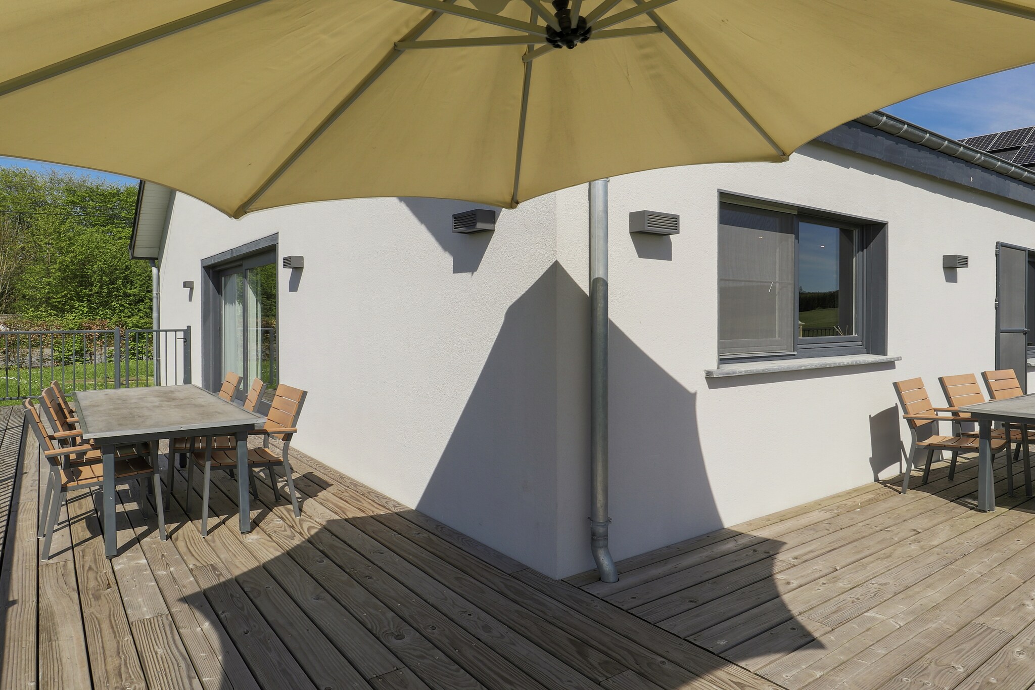 Vakantiehuis Nadrin max. 18 personen 6 slaapkamers zwembad sauna #33