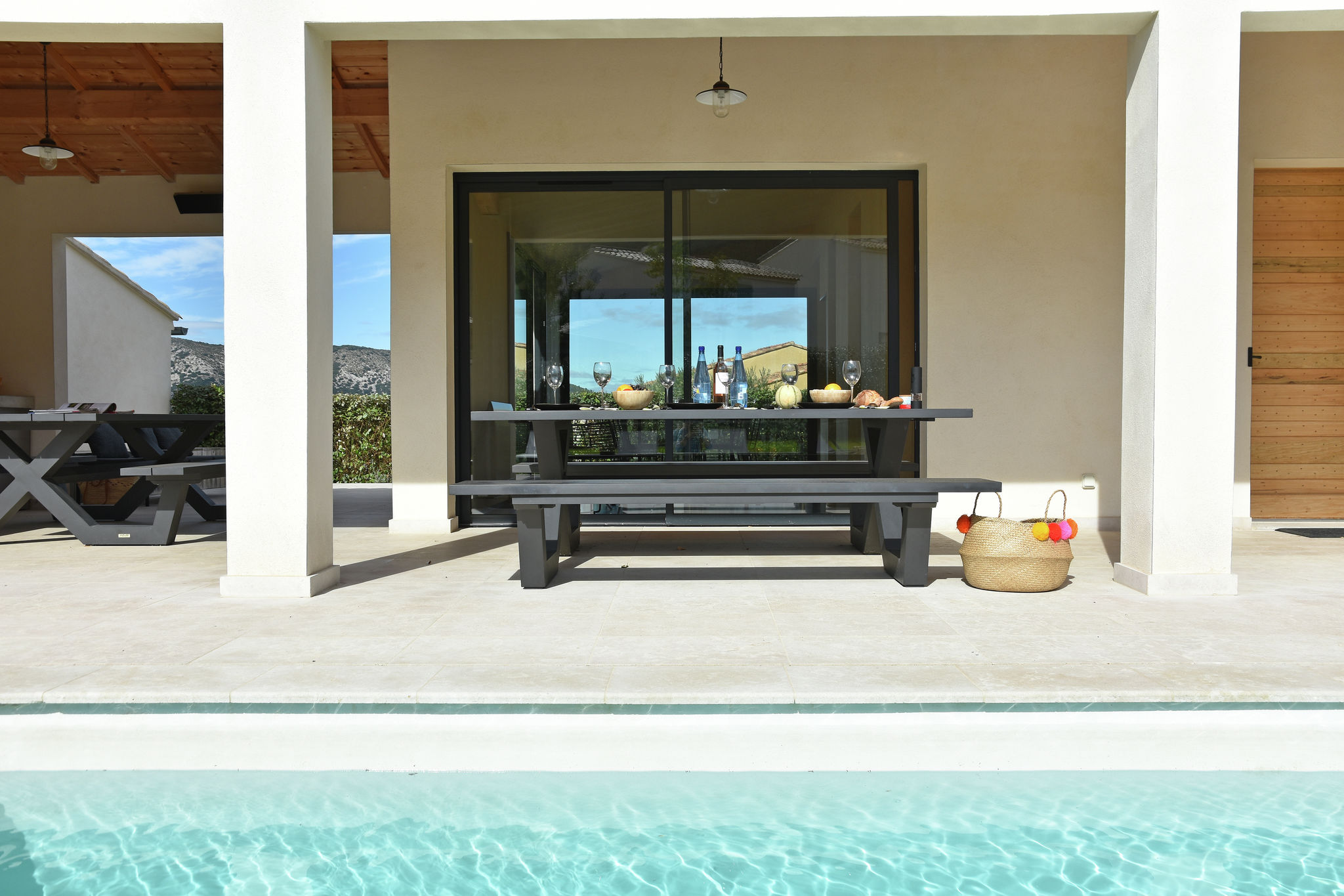 Luxe villa in Malaucène met privézwembad 
( kan worden verwarmd tijdens de zomermaanden)