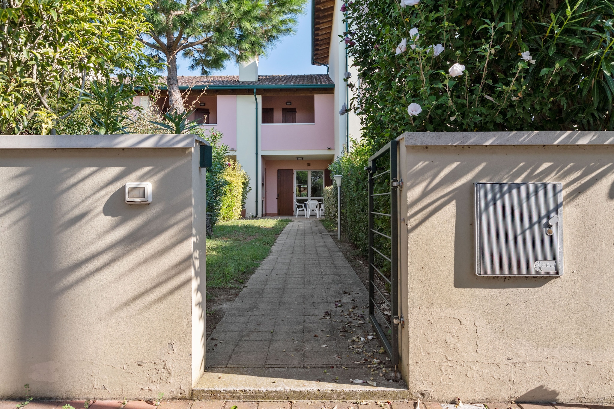 Gemütliche Ferienwohnung in Lido delle Nazioni mit Pool