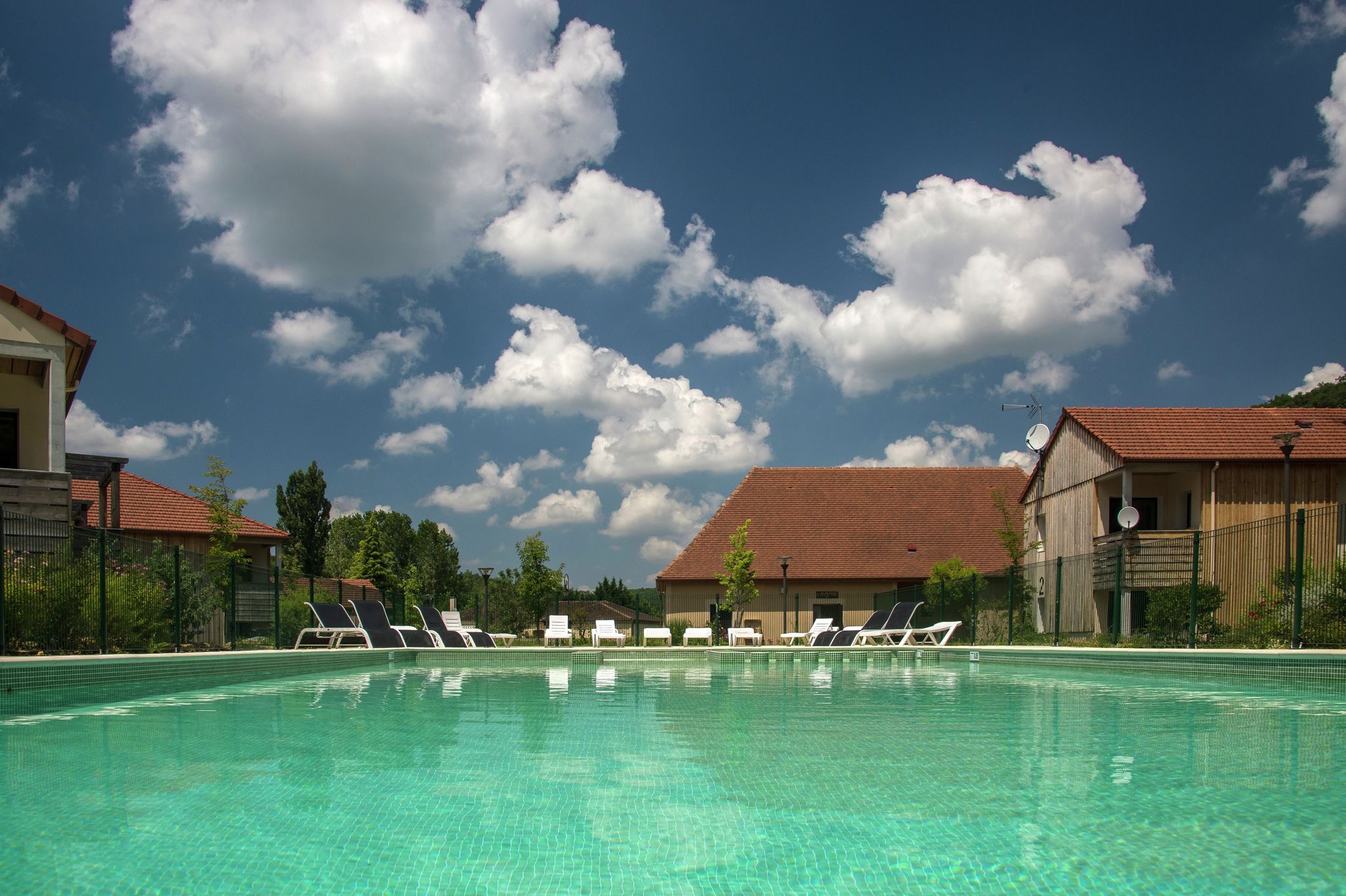 Nice apartment at a shared swimming pool in the Dordogne