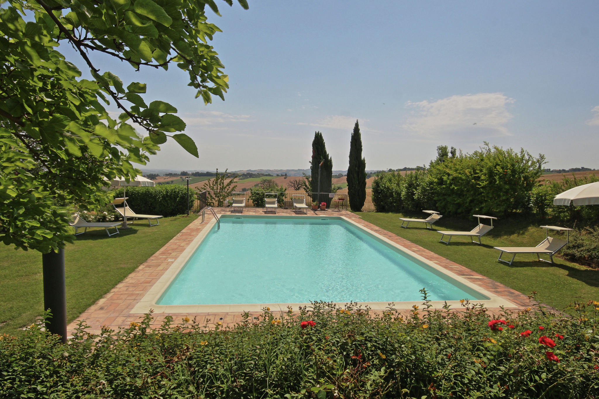 Villa with private pool, stunning views, near sea