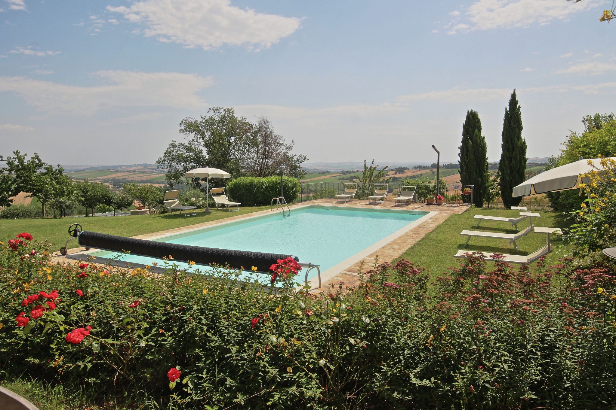 Villa met privézwembad, prachtig uitzicht, dichtbij zee